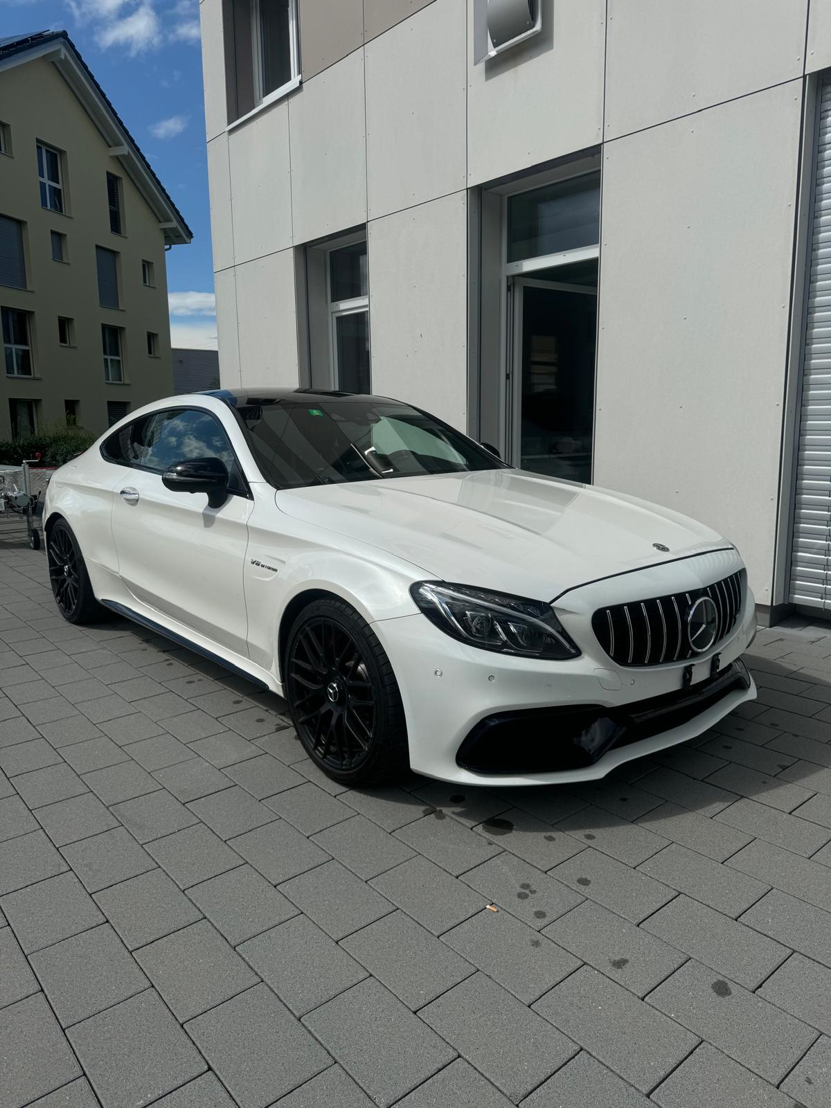 MERCEDES-BENZ C 63 S AMG