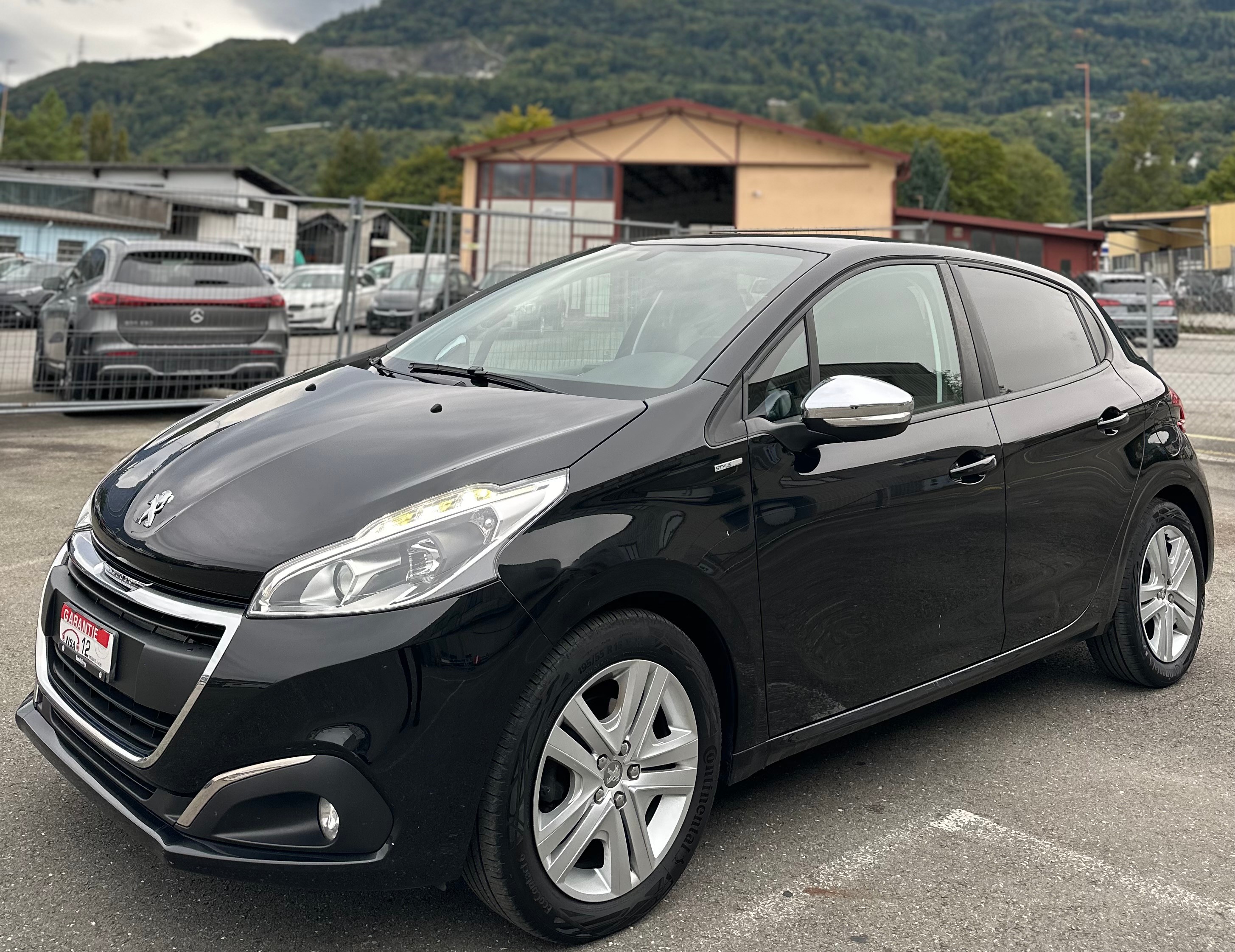 PEUGEOT 208 1.2 PureTech Style