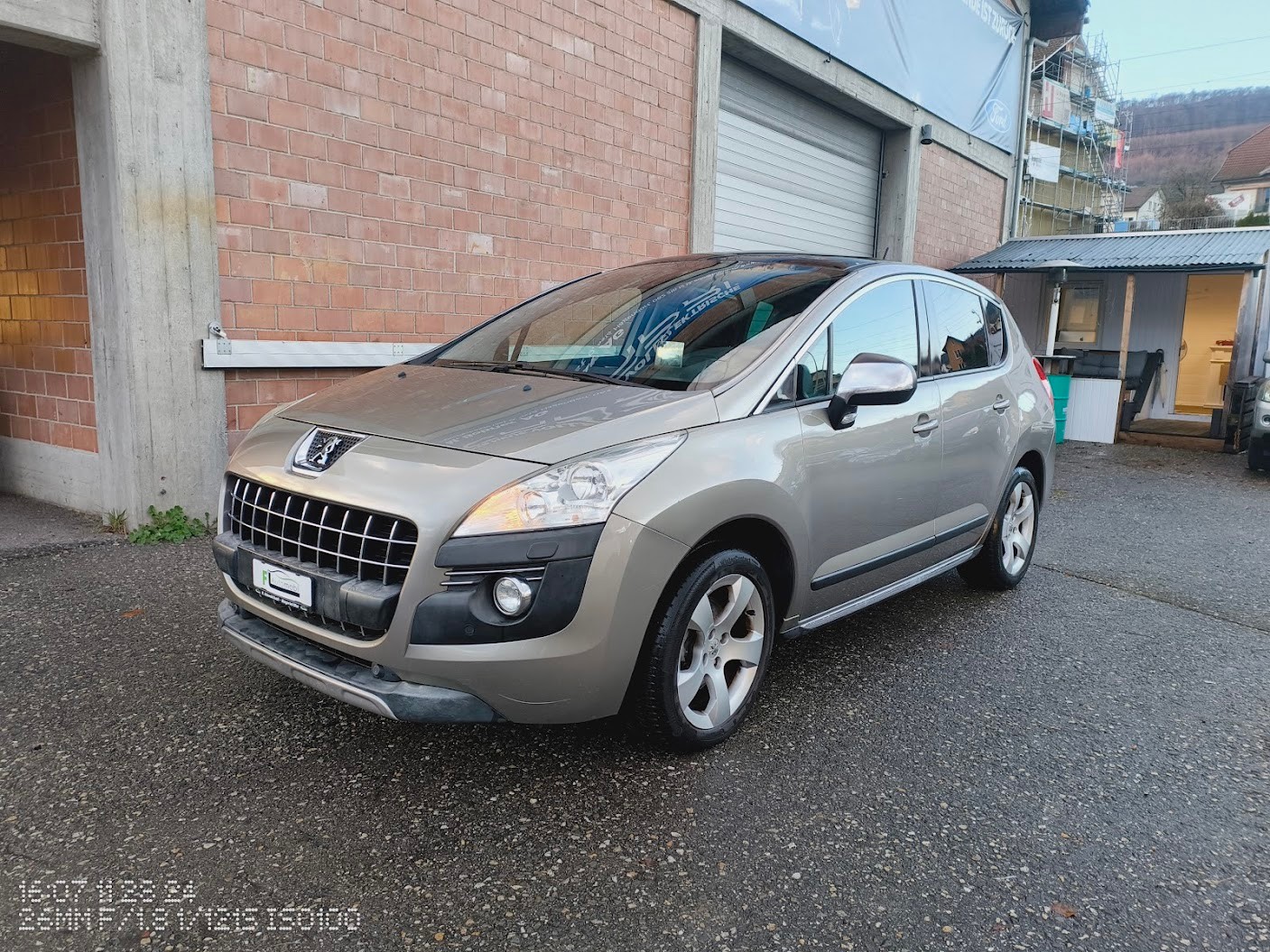 PEUGEOT 3008 1.6 16V T Sport