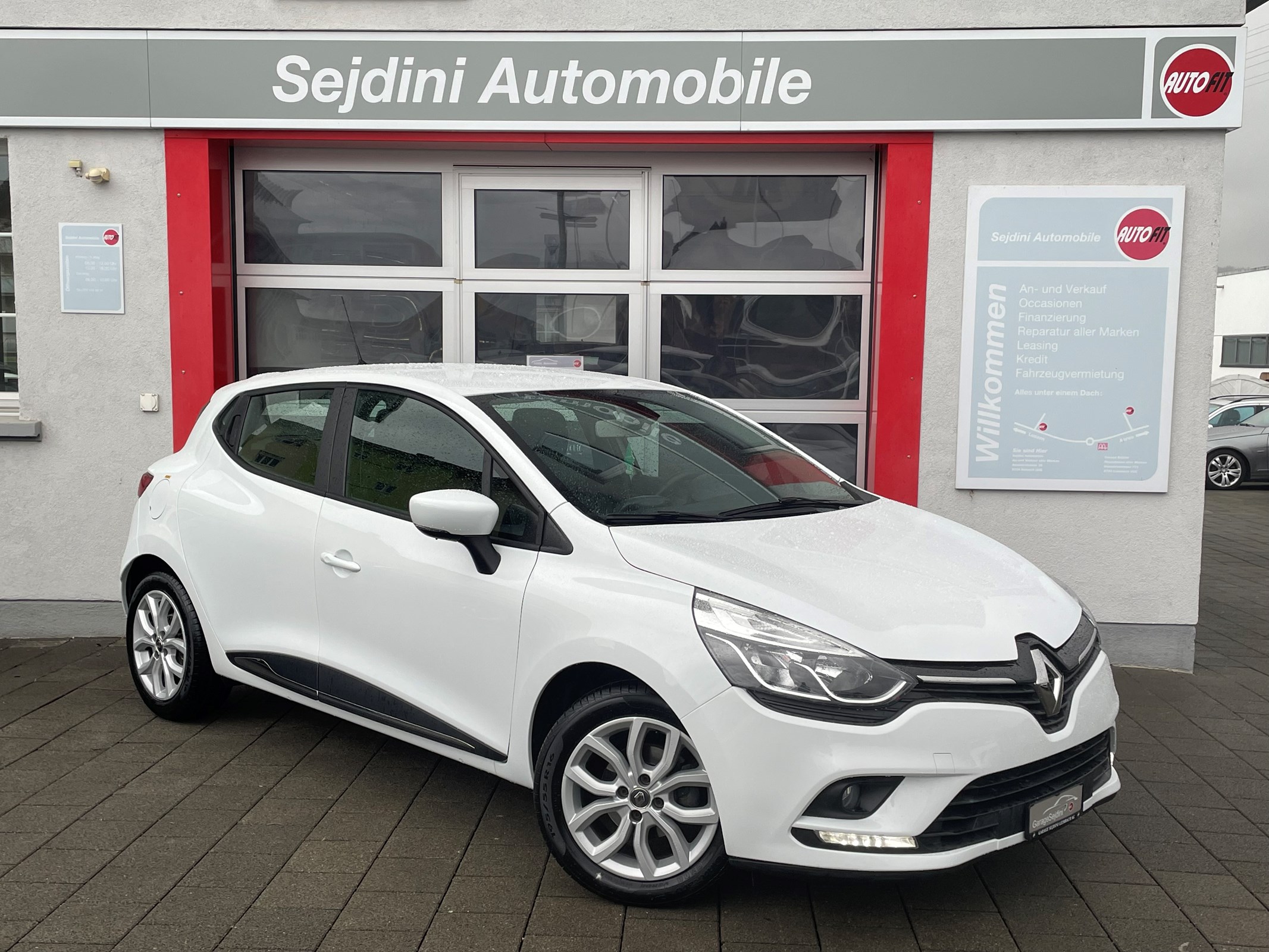 RENAULT Clio 1.5 dCi Business Line EDC