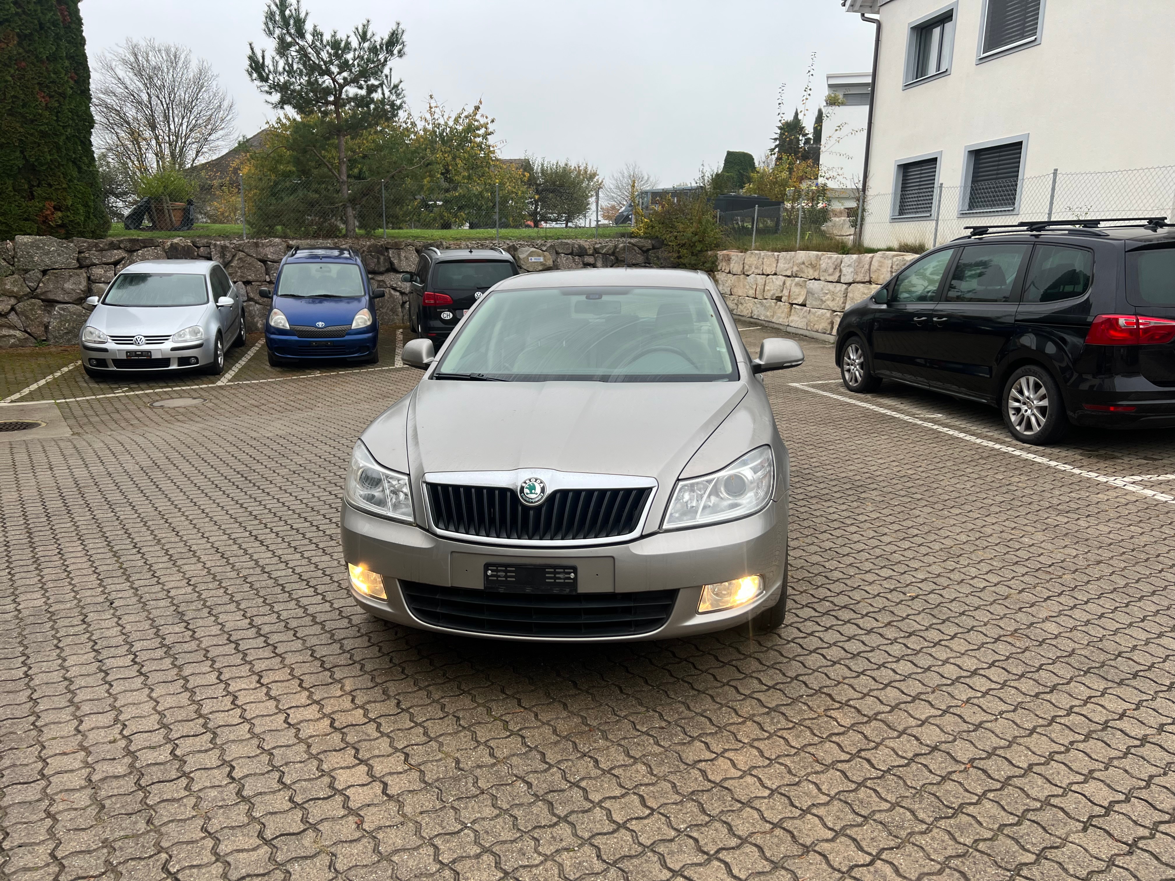 SKODA Octavia Combi 1.8 TSI Elegance DSG