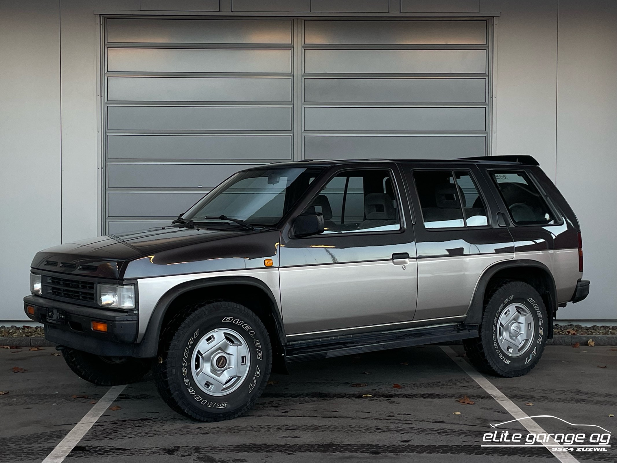 NISSAN Terrano 3.0 V6 Automat