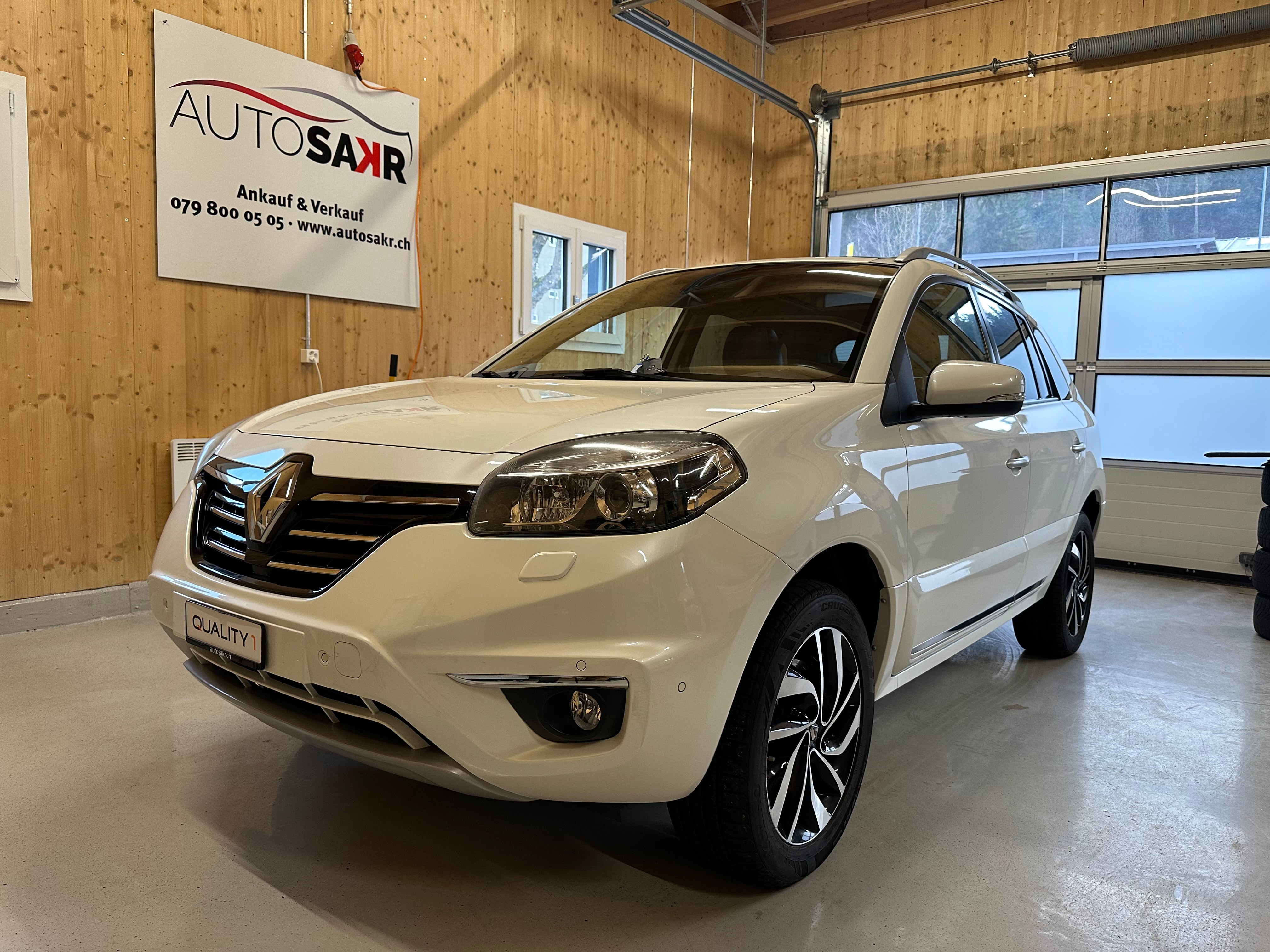 RENAULT Koleos 2.5 Exception 4x4 Automatic