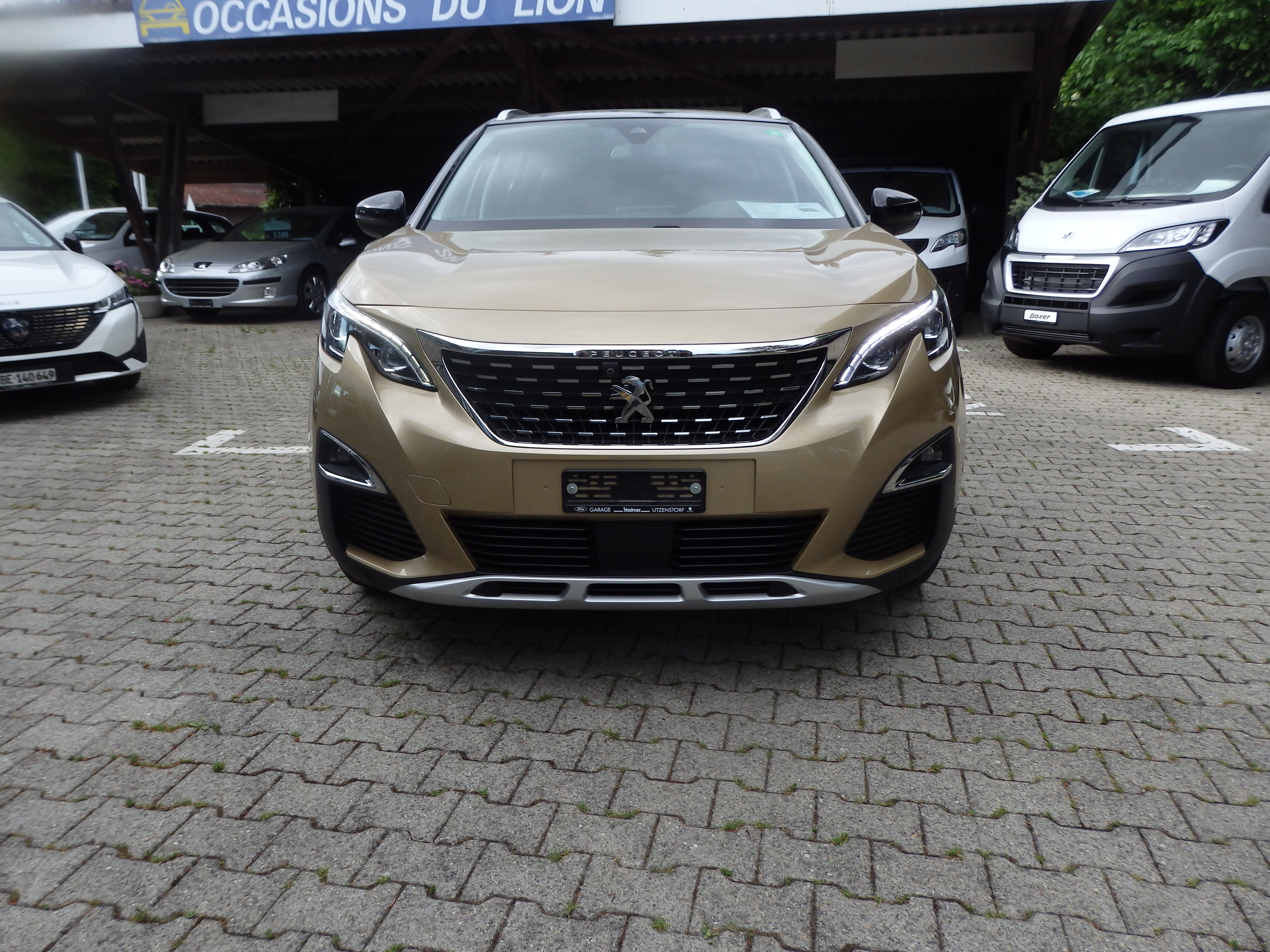 PEUGEOT 5008 1.6 THP Allure EAT