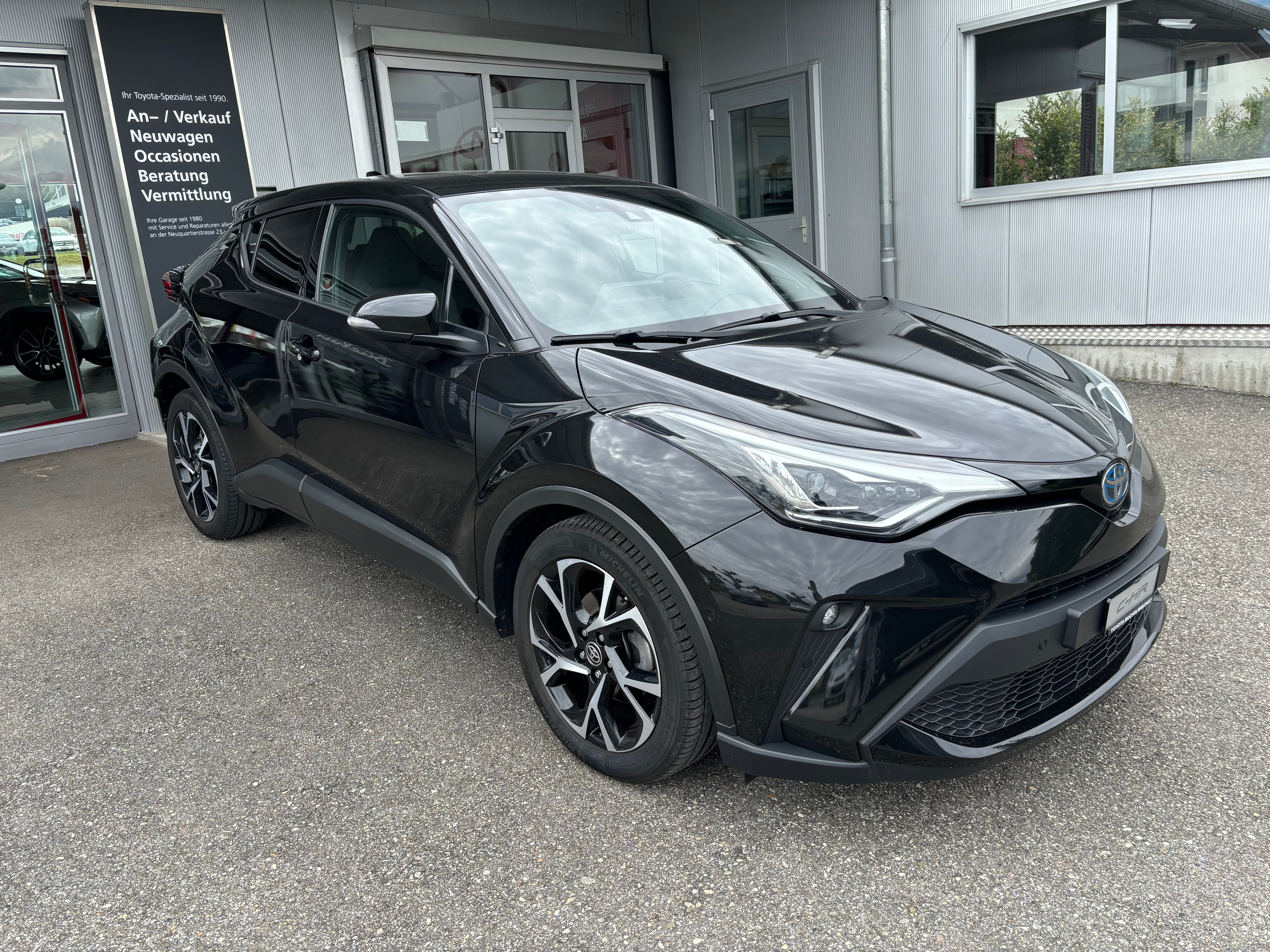 TOYOTA C-HR 1.8 HSD CVT Trend