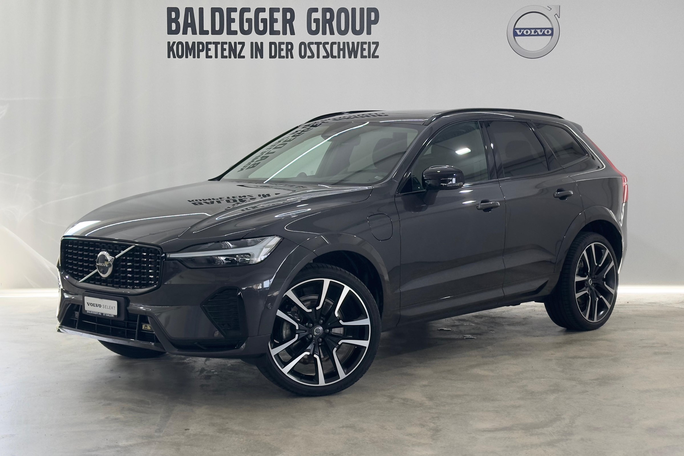 VOLVO XC60 2.0 T8 TE Ultimate Dark e