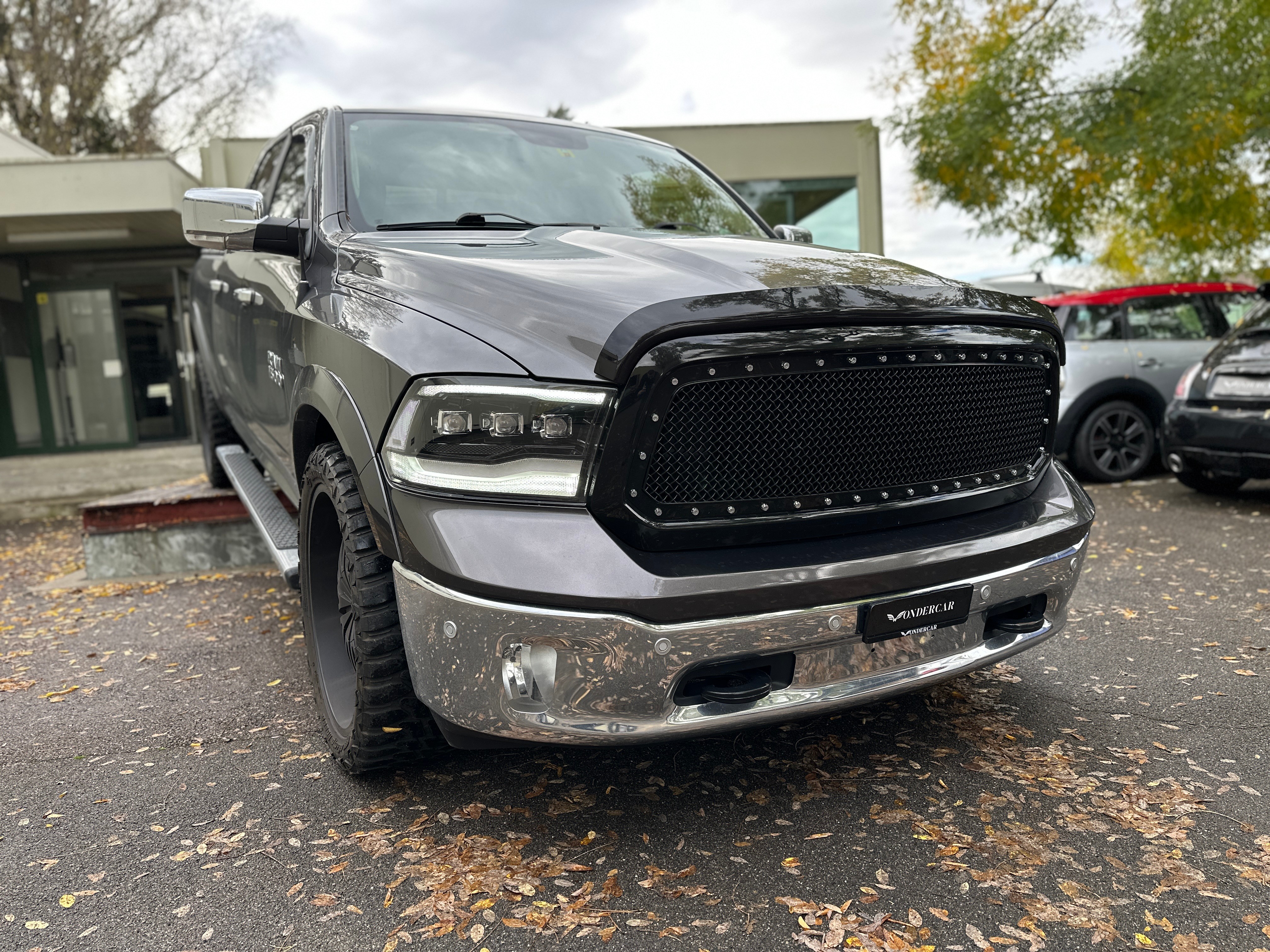 DODGE RAM 1500 Laramie