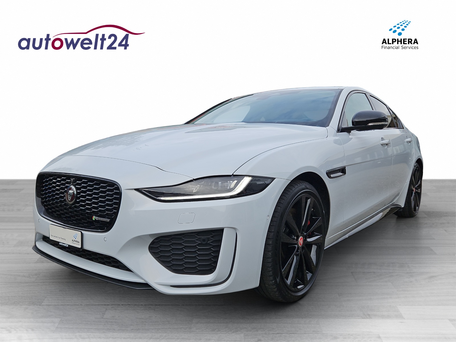 JAGUAR XE 2.0 R-Dynamic S P300 AWD Automat