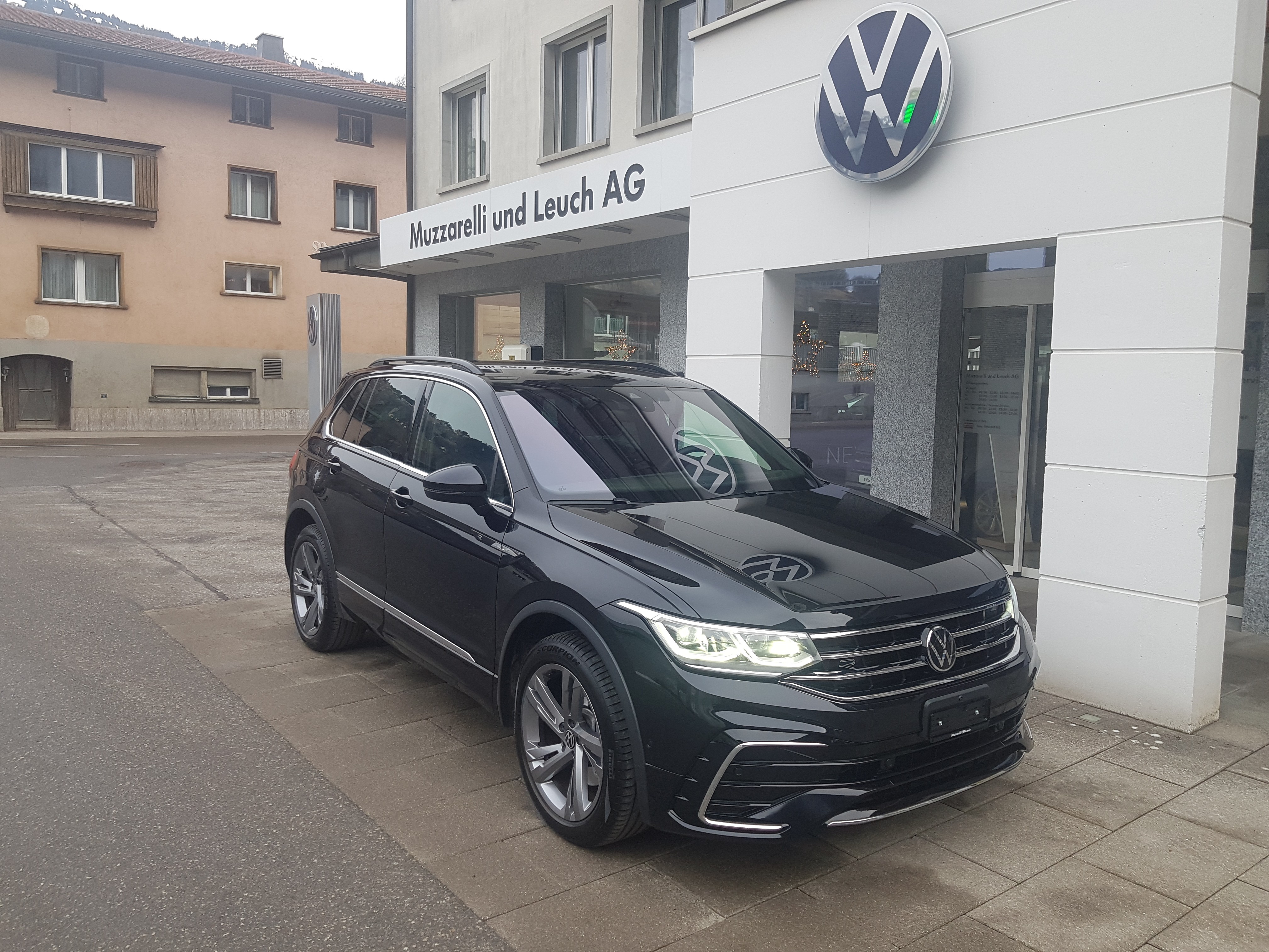 VW Tiguan 2.0TSI R-Line 4Motion DSG