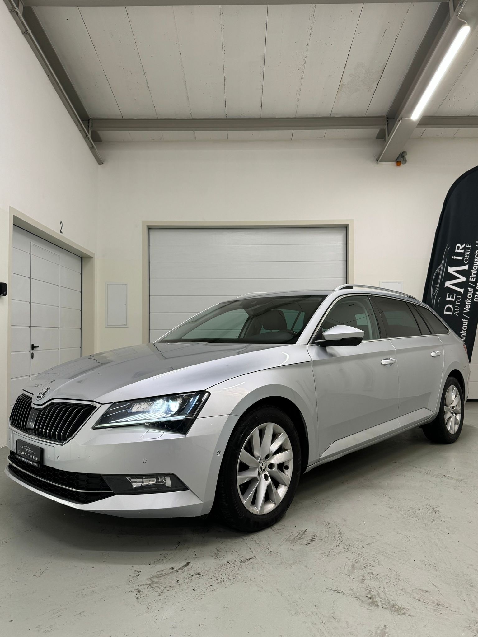 SKODA Superb Combi 2.0 TDi Style DSG