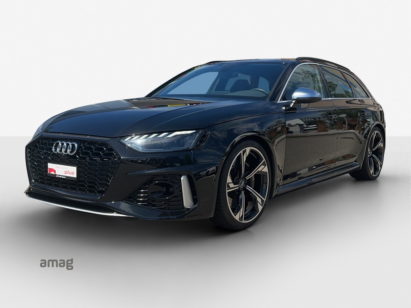 AUDI RS4 Avant quattro tiptronic