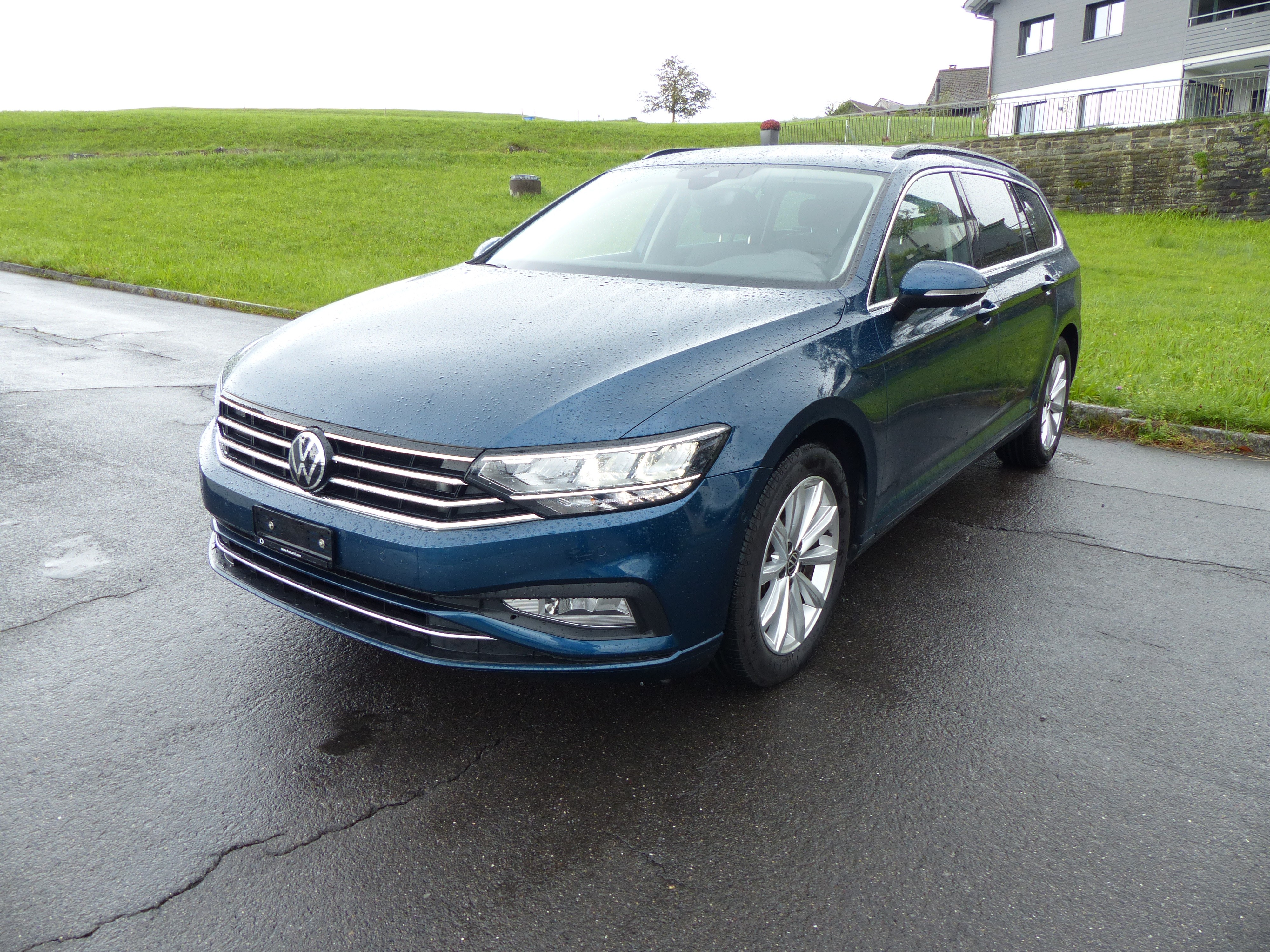 VW Passat 2.0 TDI BMT Business 4Motion DSG