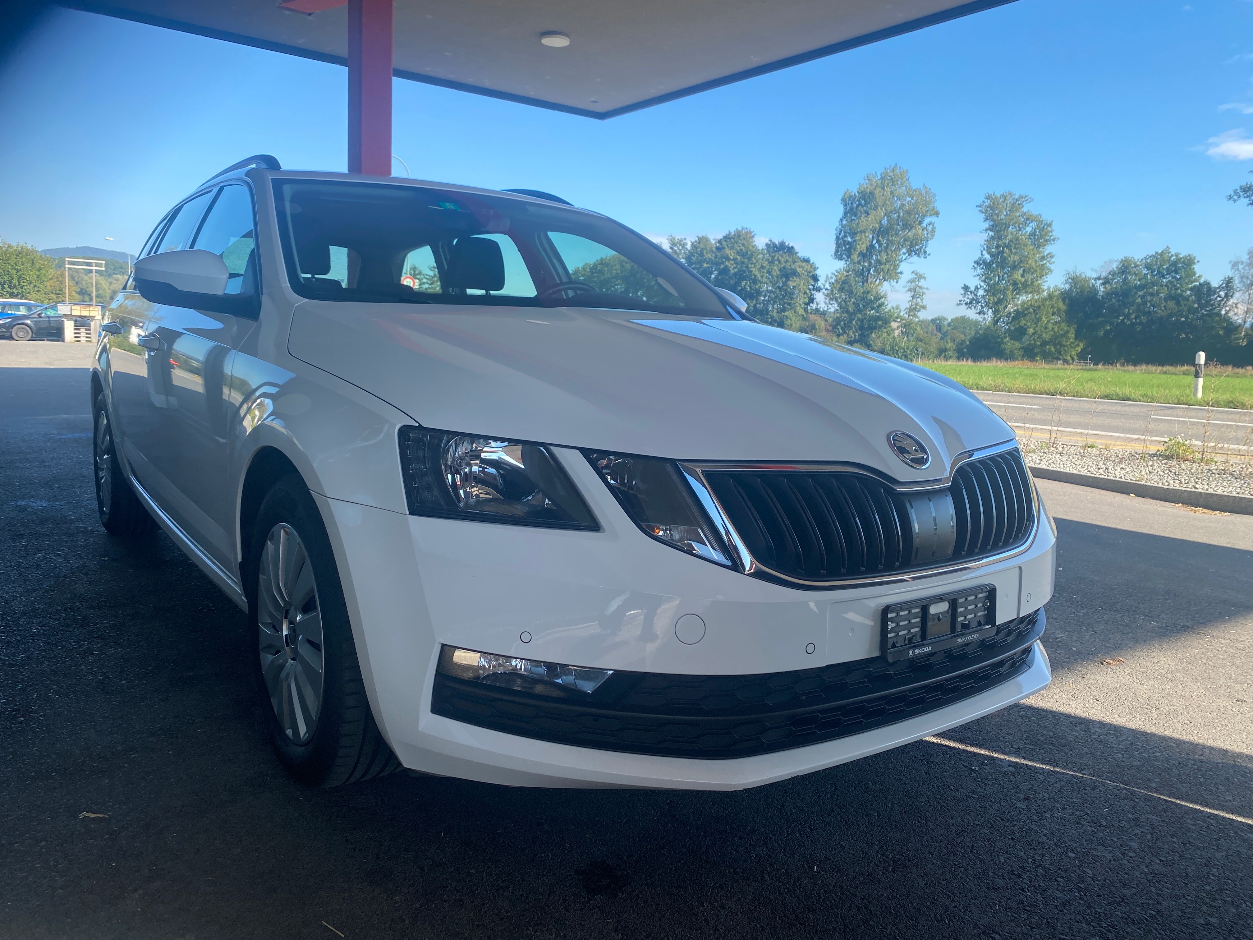 SKODA Octavia Combi 1.6 TDI Ambition DSG