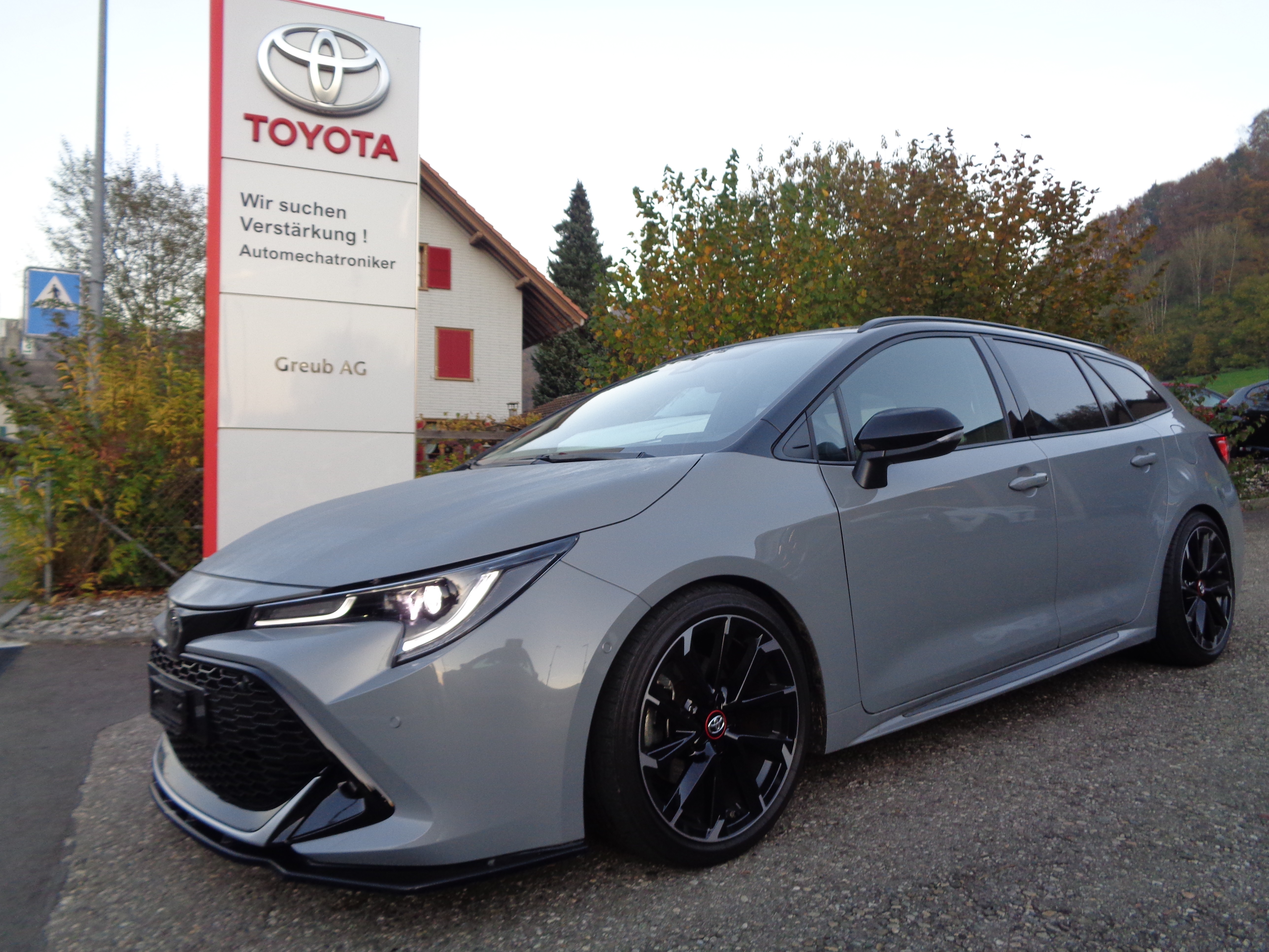 TOYOTA Corolla Touring Sports 2.0 HSD GR-S e-CVT