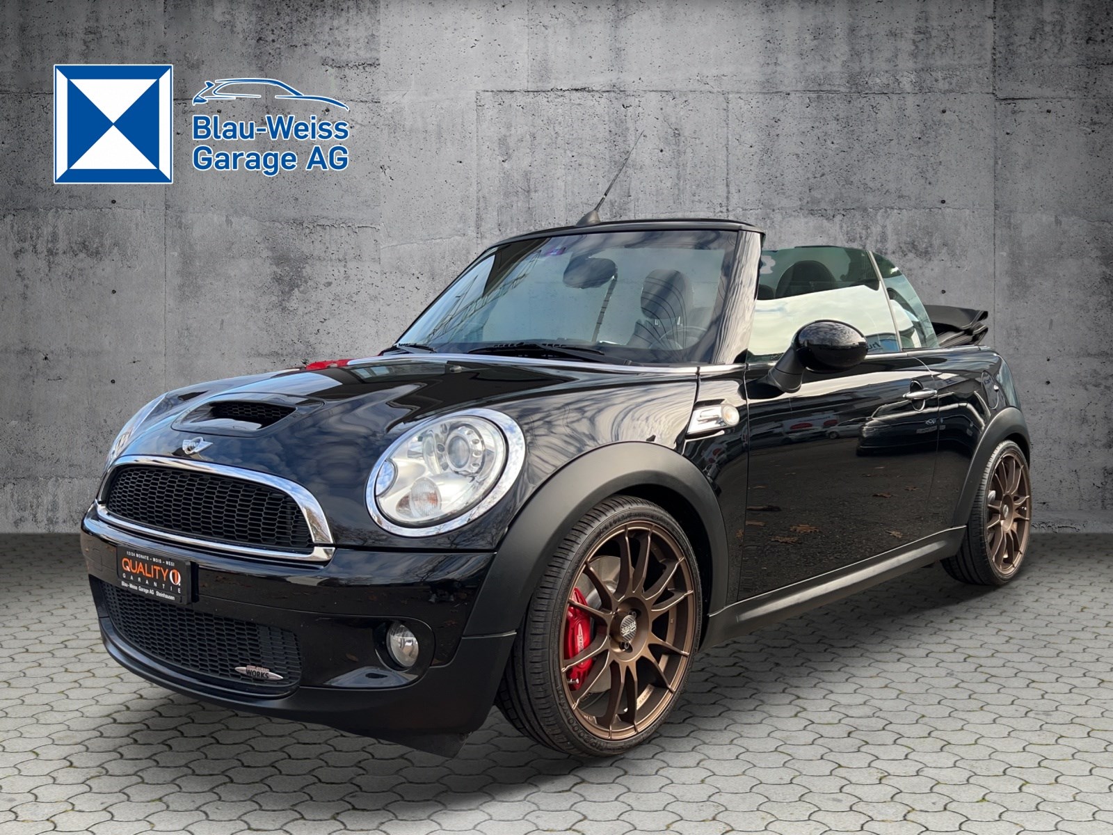 MINI Cooper John Cooper Works Cabriolet