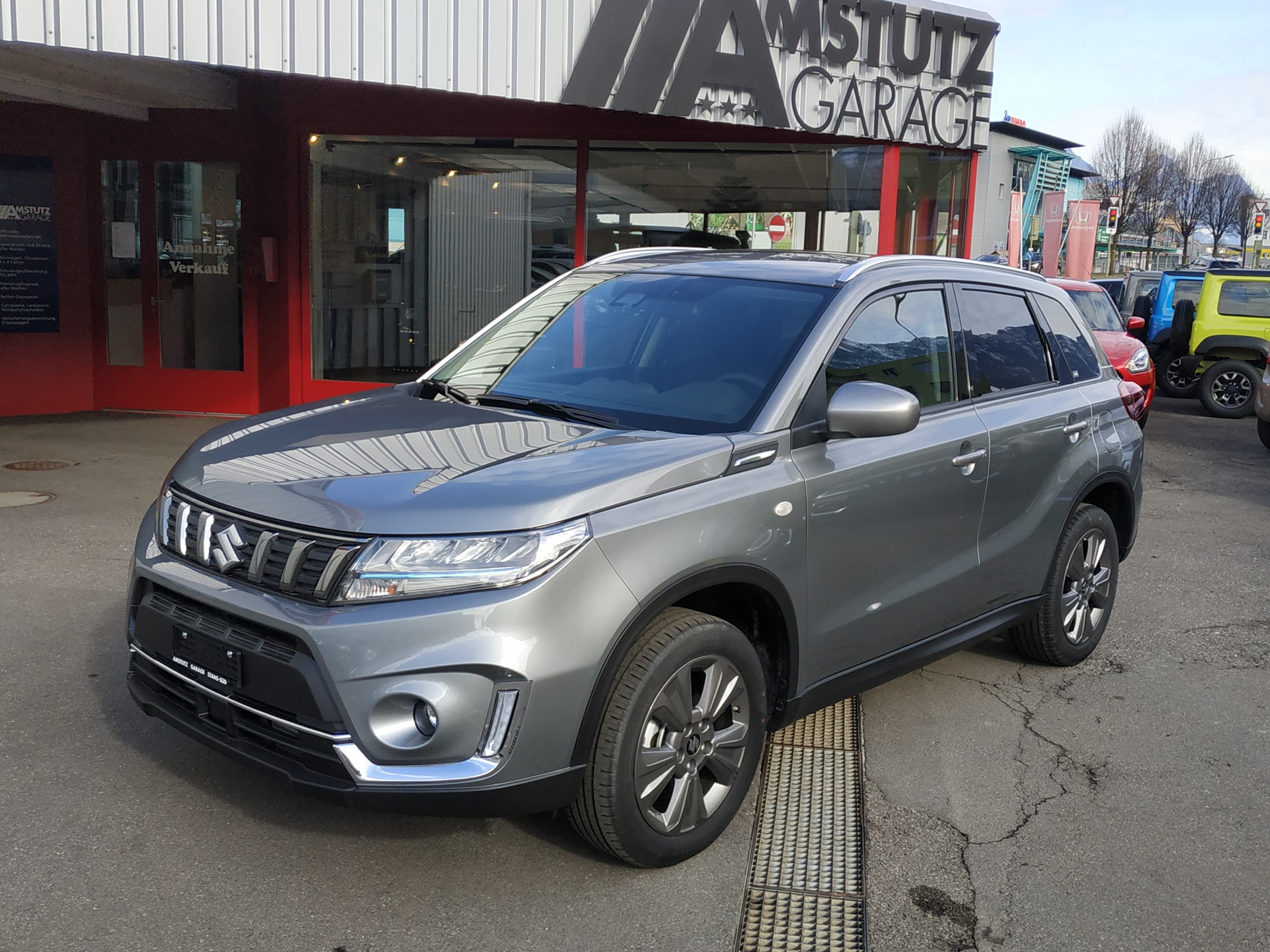 SUZUKI Vitara 1.4 Boosterjet Compact + Hybrid Automatic