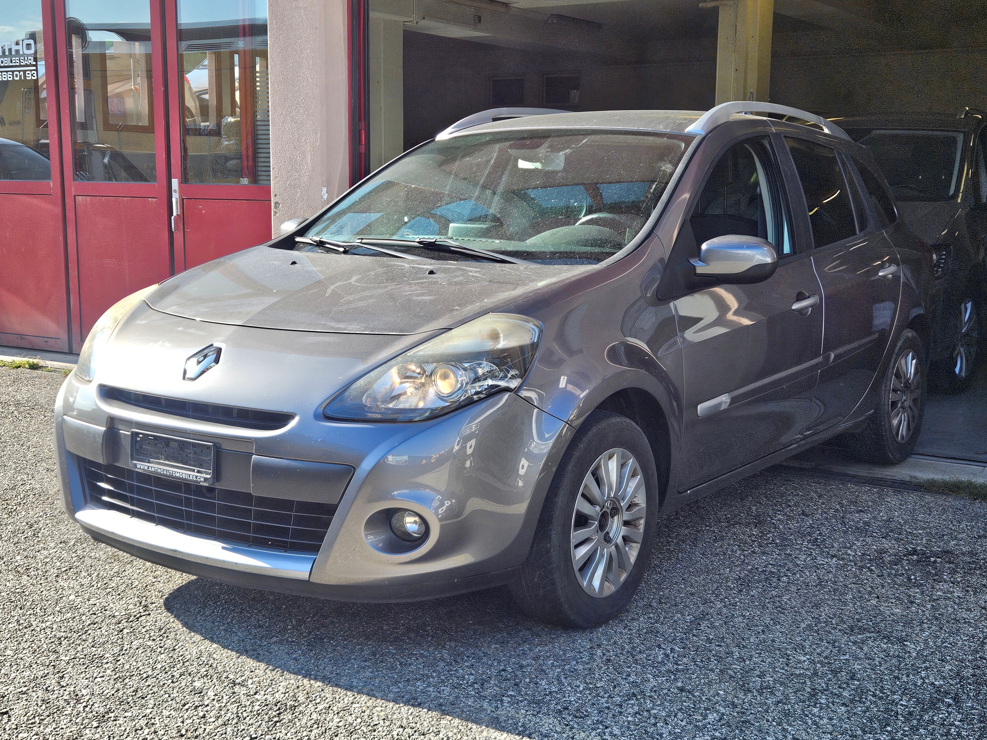 RENAULT Clio Grandtour 1.2 16V Turbo Dynamique