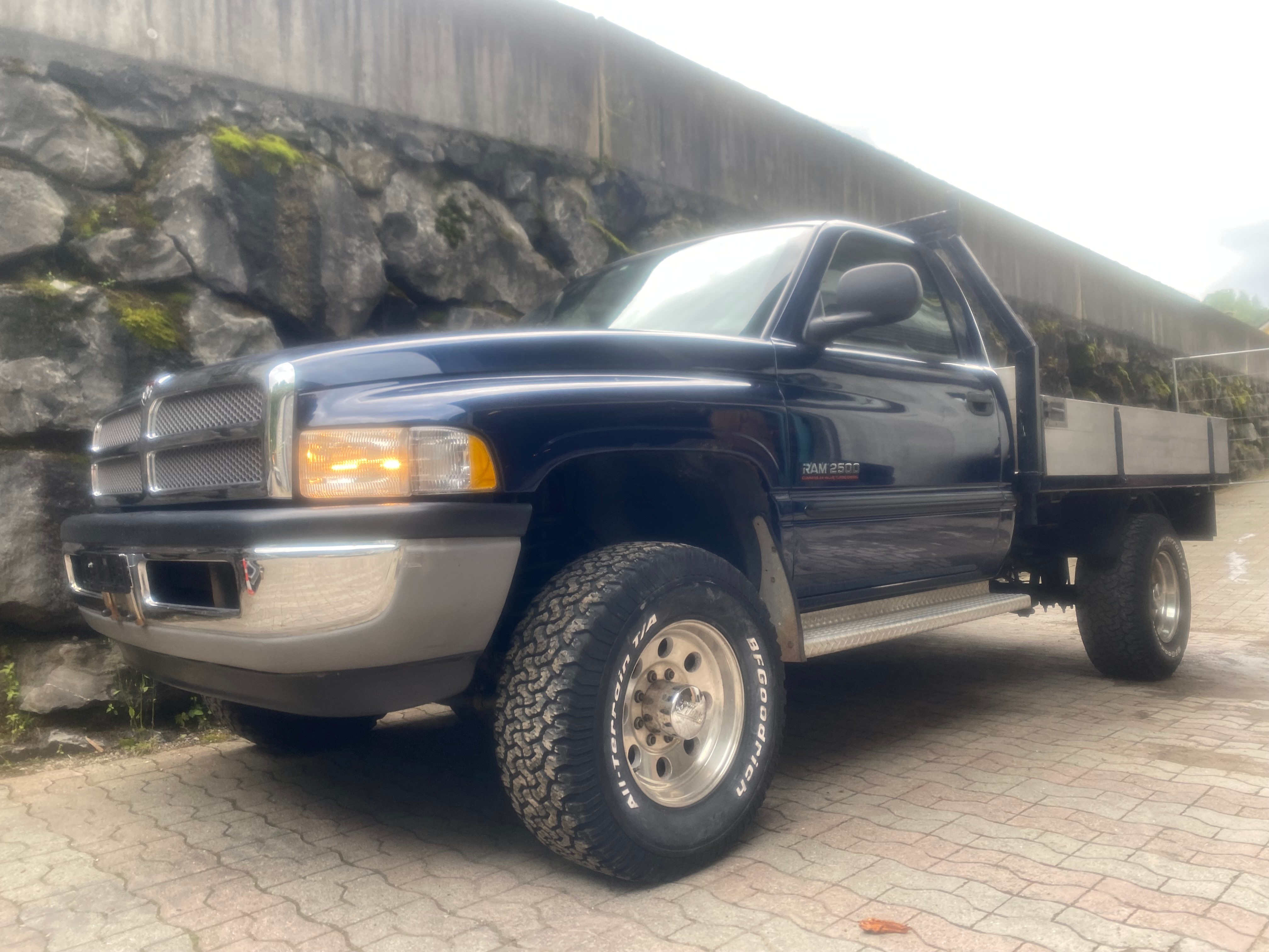 DODGE Ram 2500