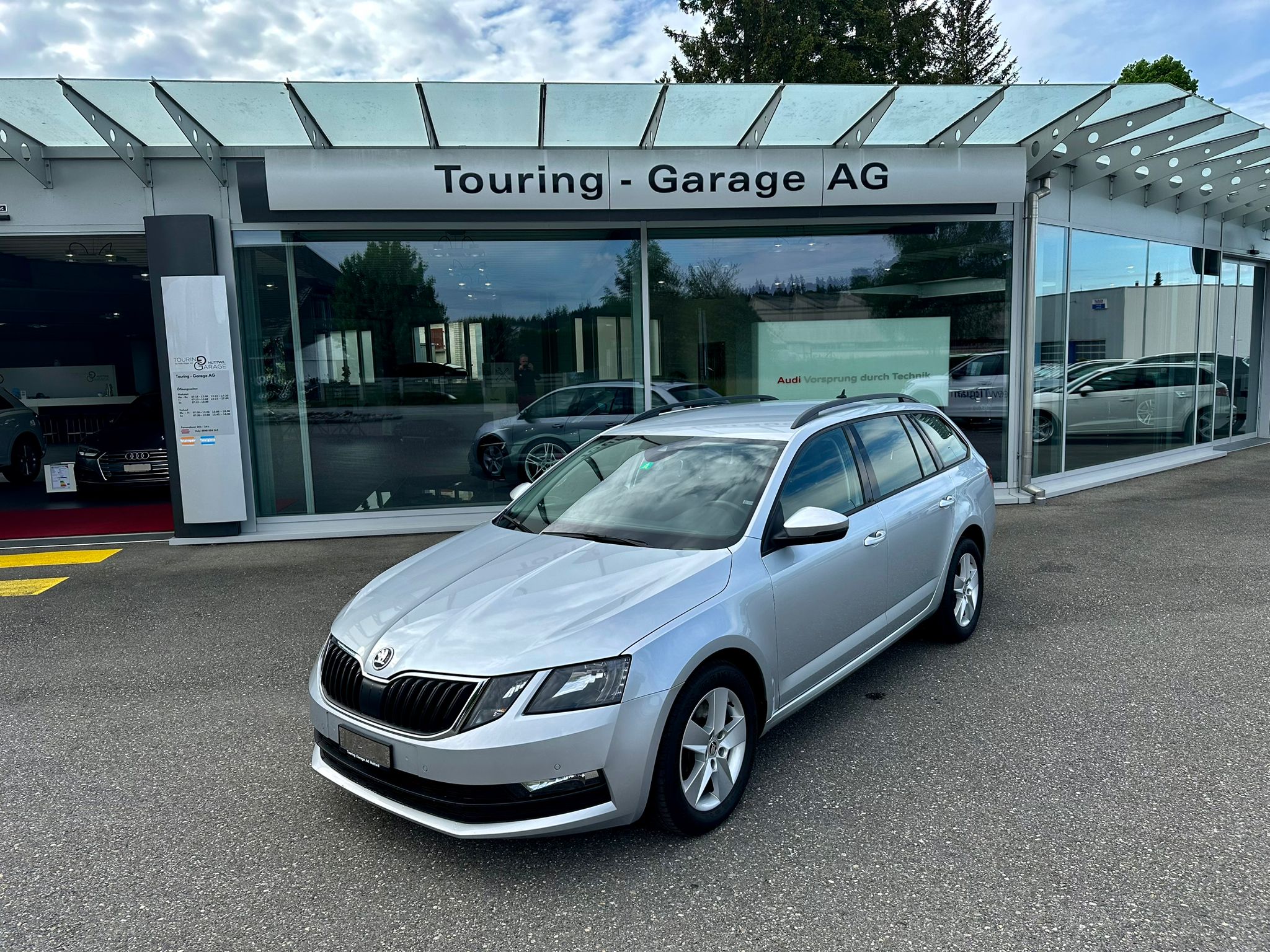 SKODA Octavia Combi 2.0 TDI Ambition 4x4 DSG