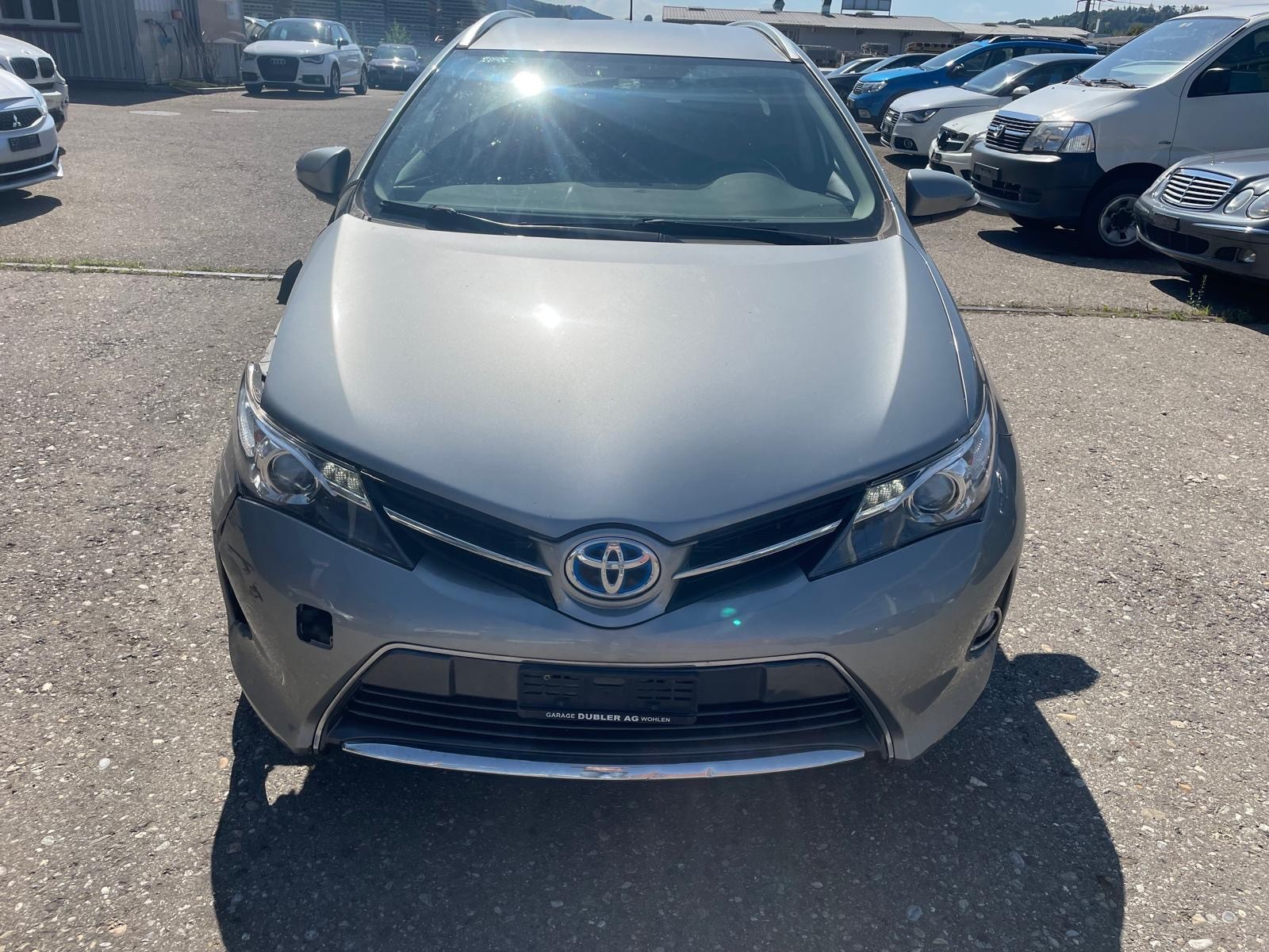 TOYOTA Auris Touring Sports 1.8 16V HSD Linea Sol