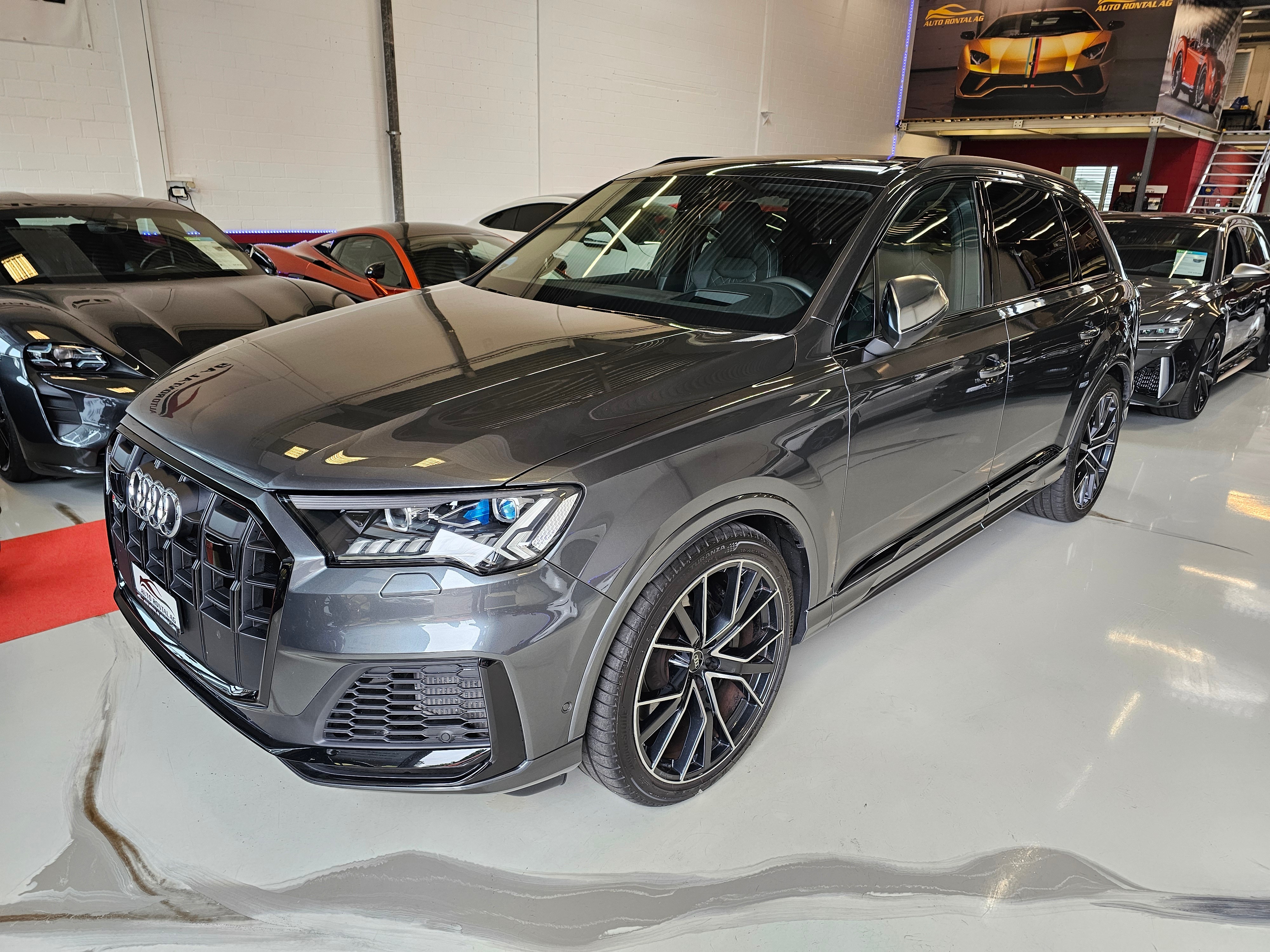 AUDI SQ7 TFSI quattro tiptronic