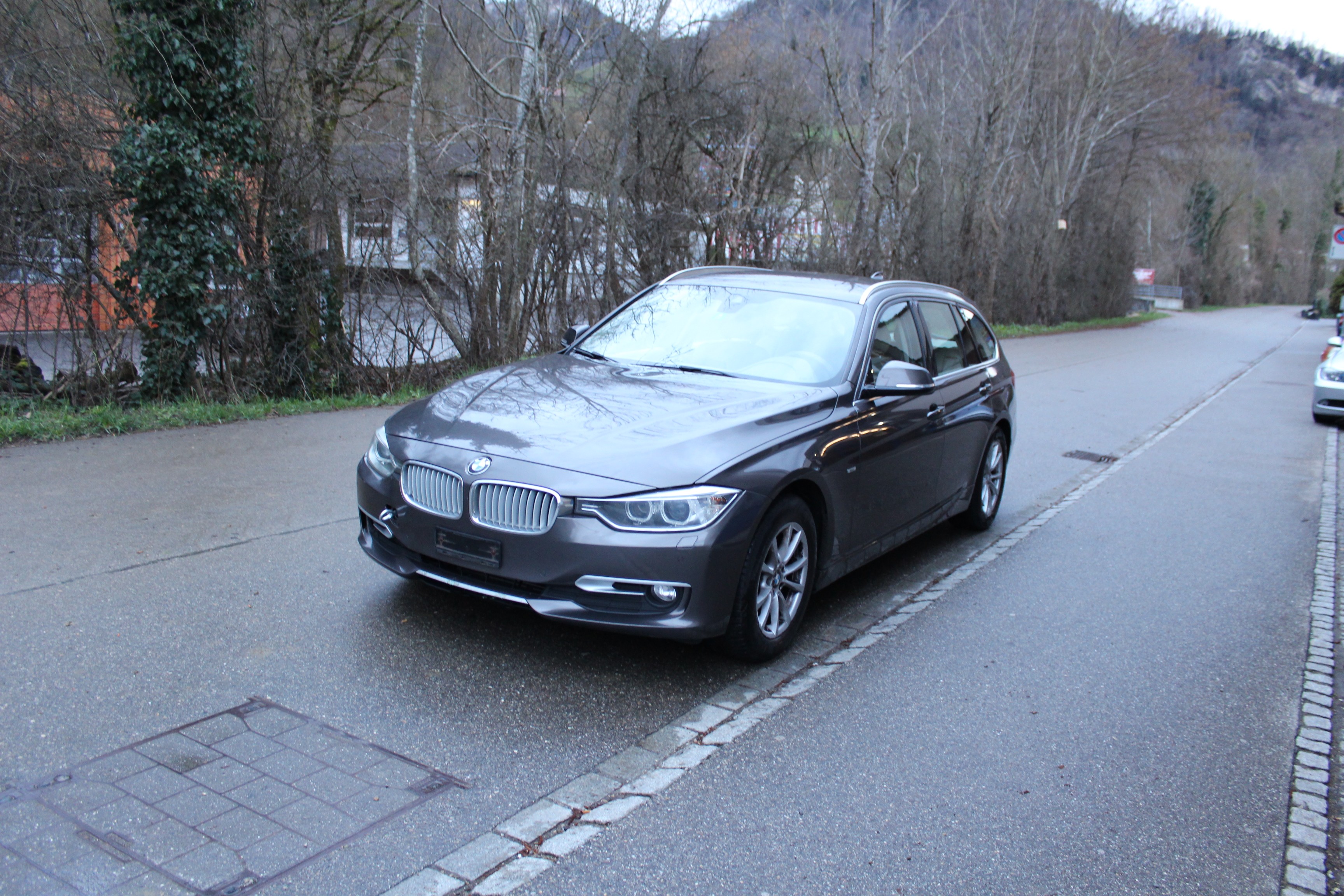 BMW 320d Touring Steptronic