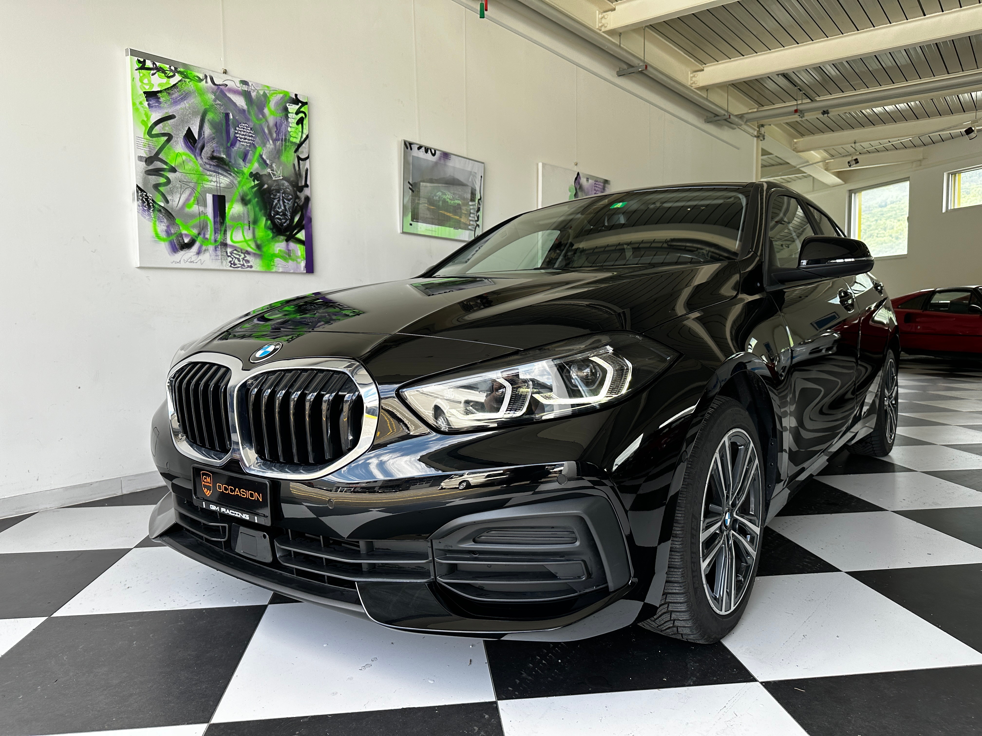 BMW 118i Steptronic Essential Edition