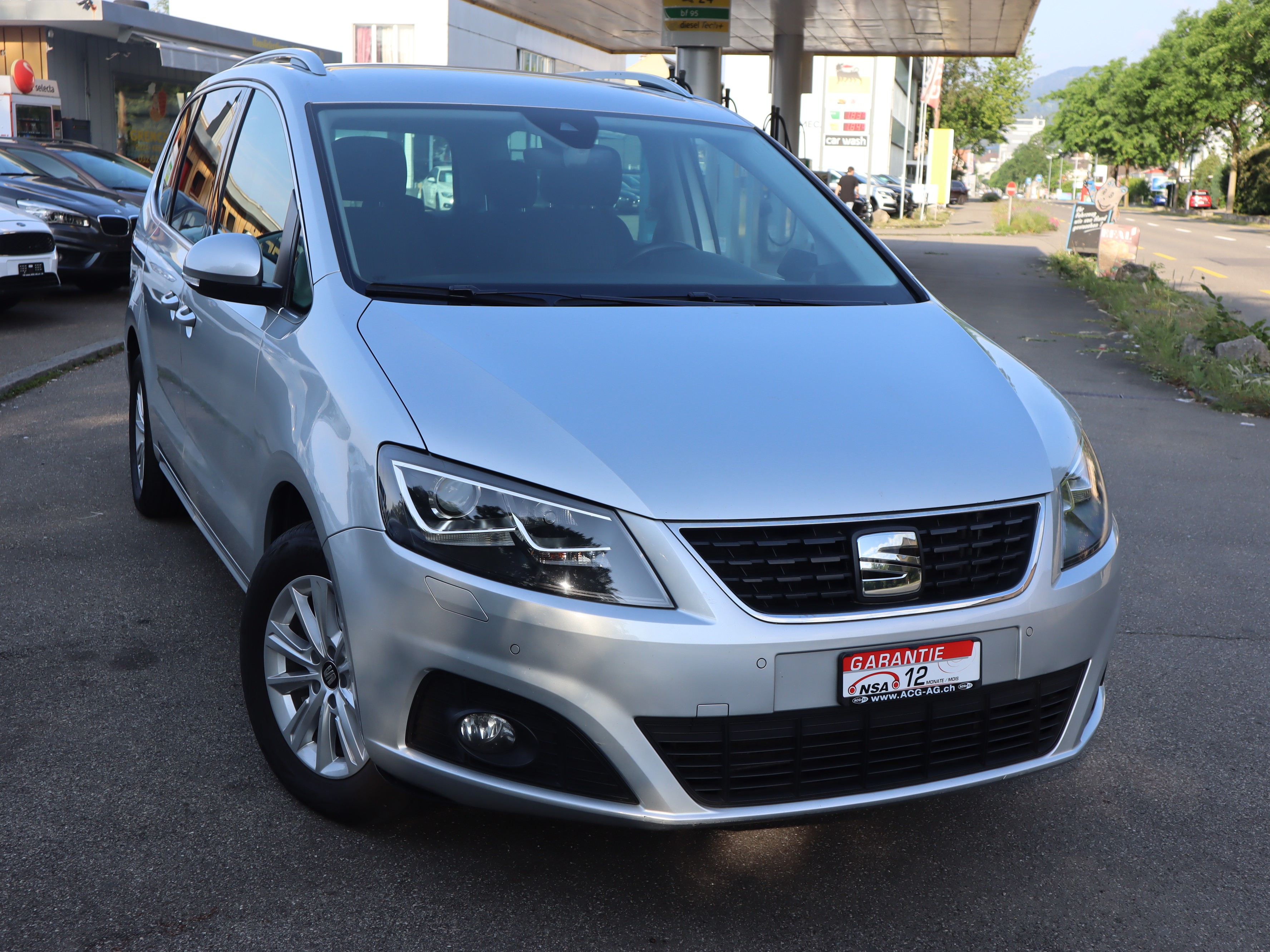 SEAT Alhambra 2.0 TDI DSG Style ** Navi mit RF-Kamera ** PDC ** Frisch ab MFK & Service **