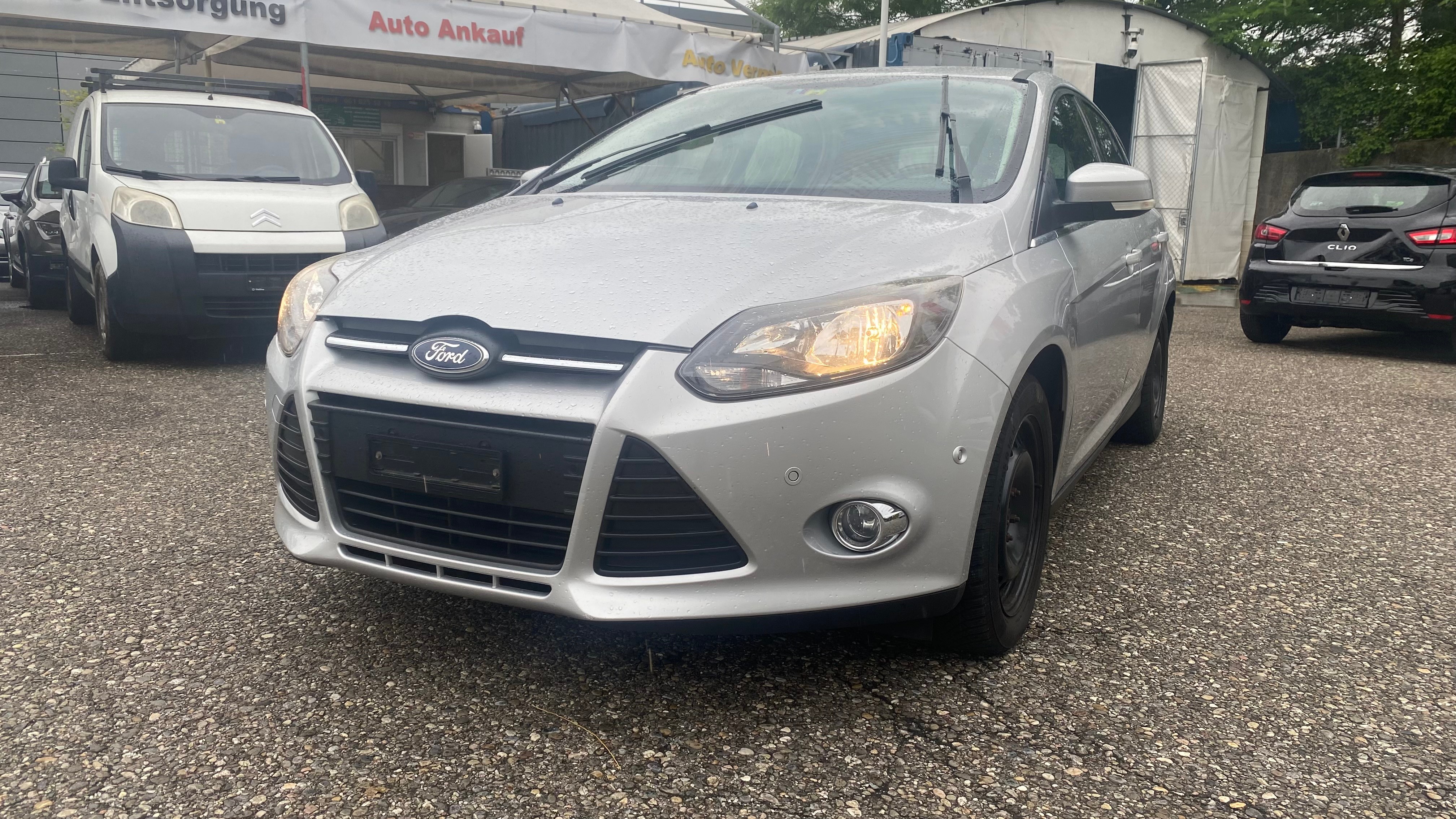 FORD Focus 1.6 SCTi Trend