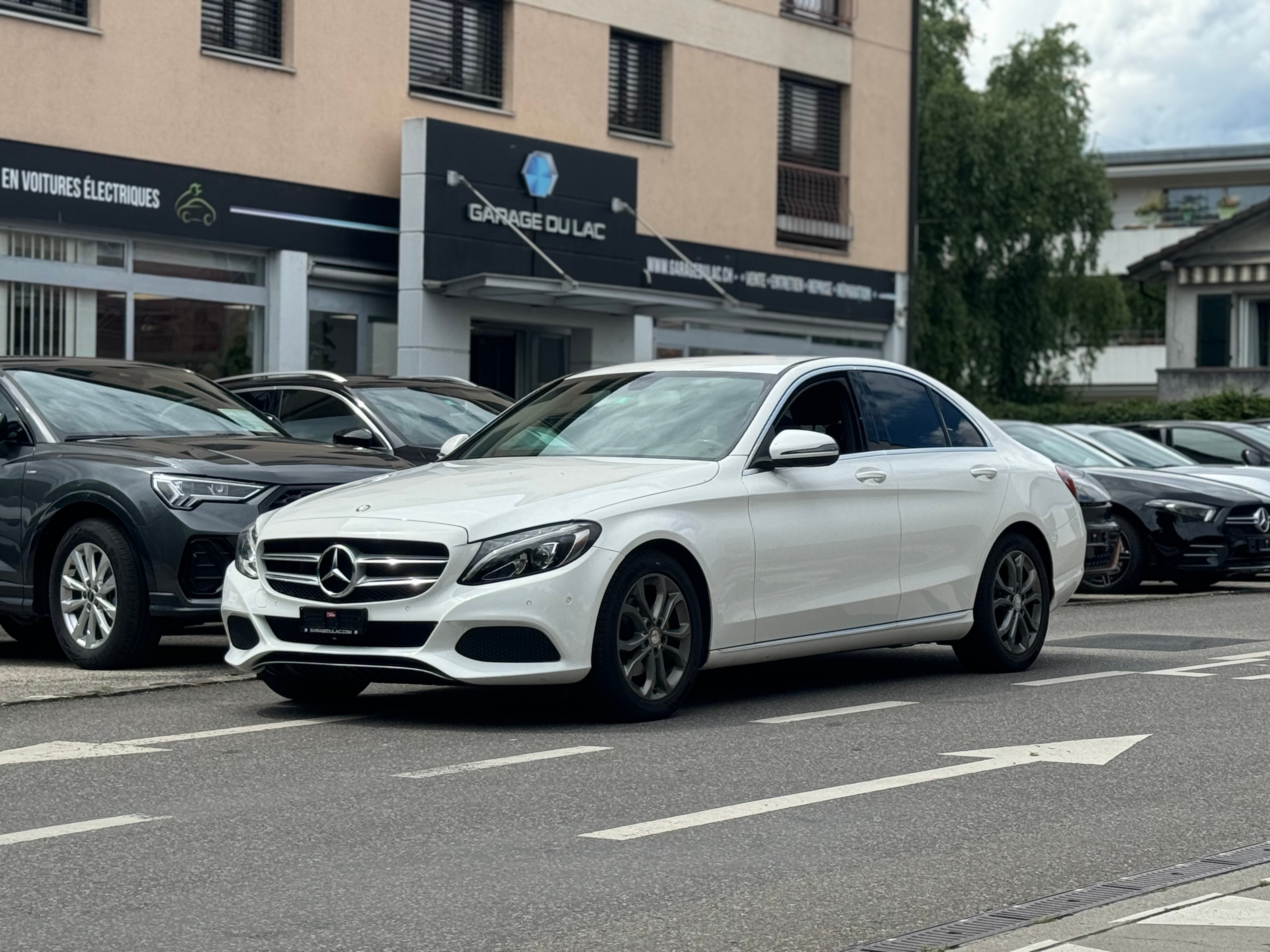 MERCEDES-BENZ C 180 Avantgarde