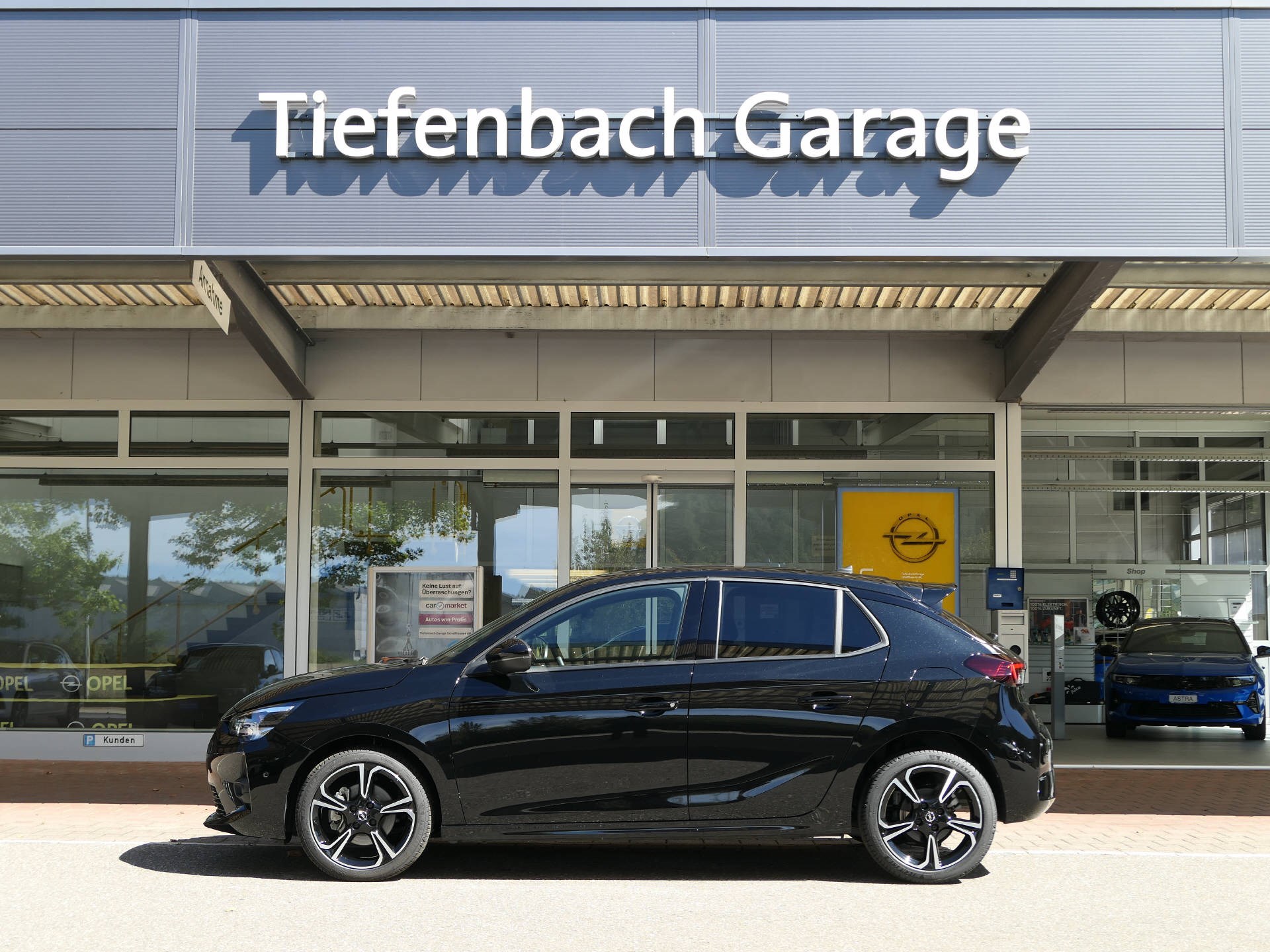 OPEL Corsa 1.2 T 130 GS (schwarz)