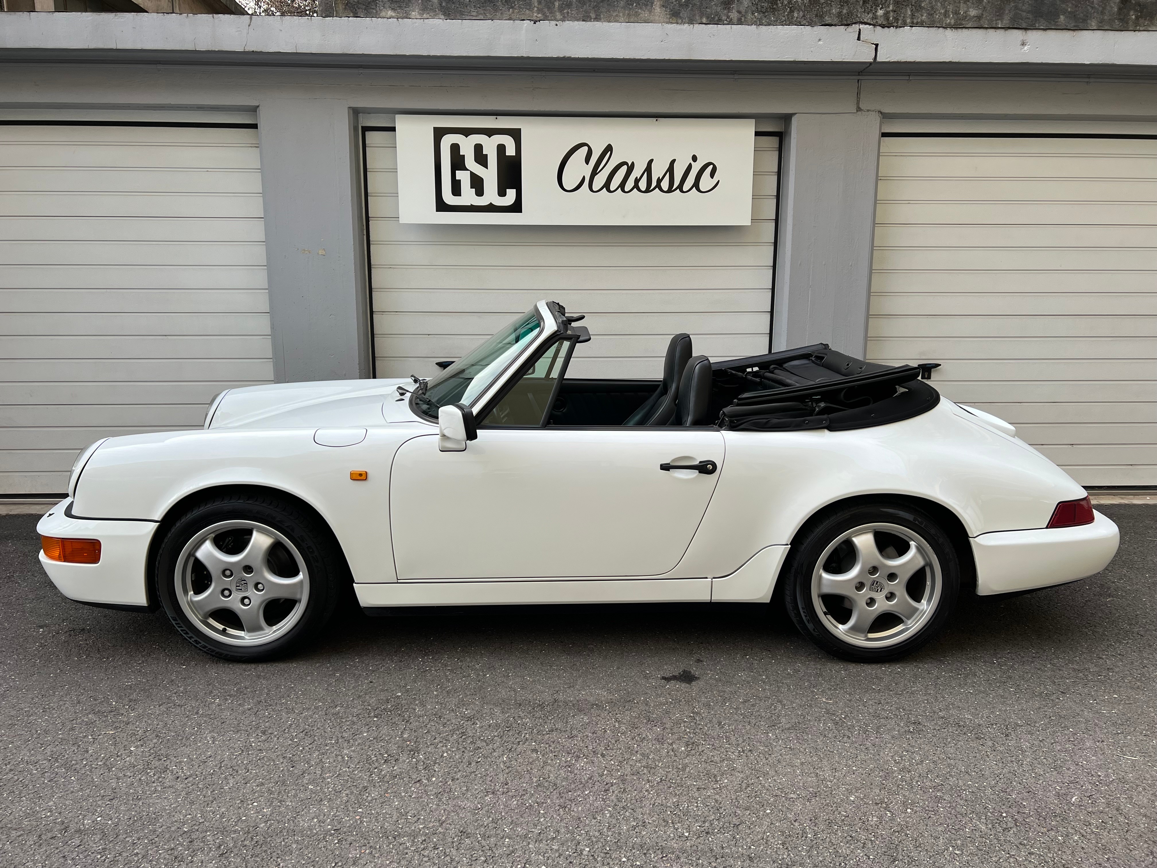 PORSCHE 911 Carrera 2 Cabrio