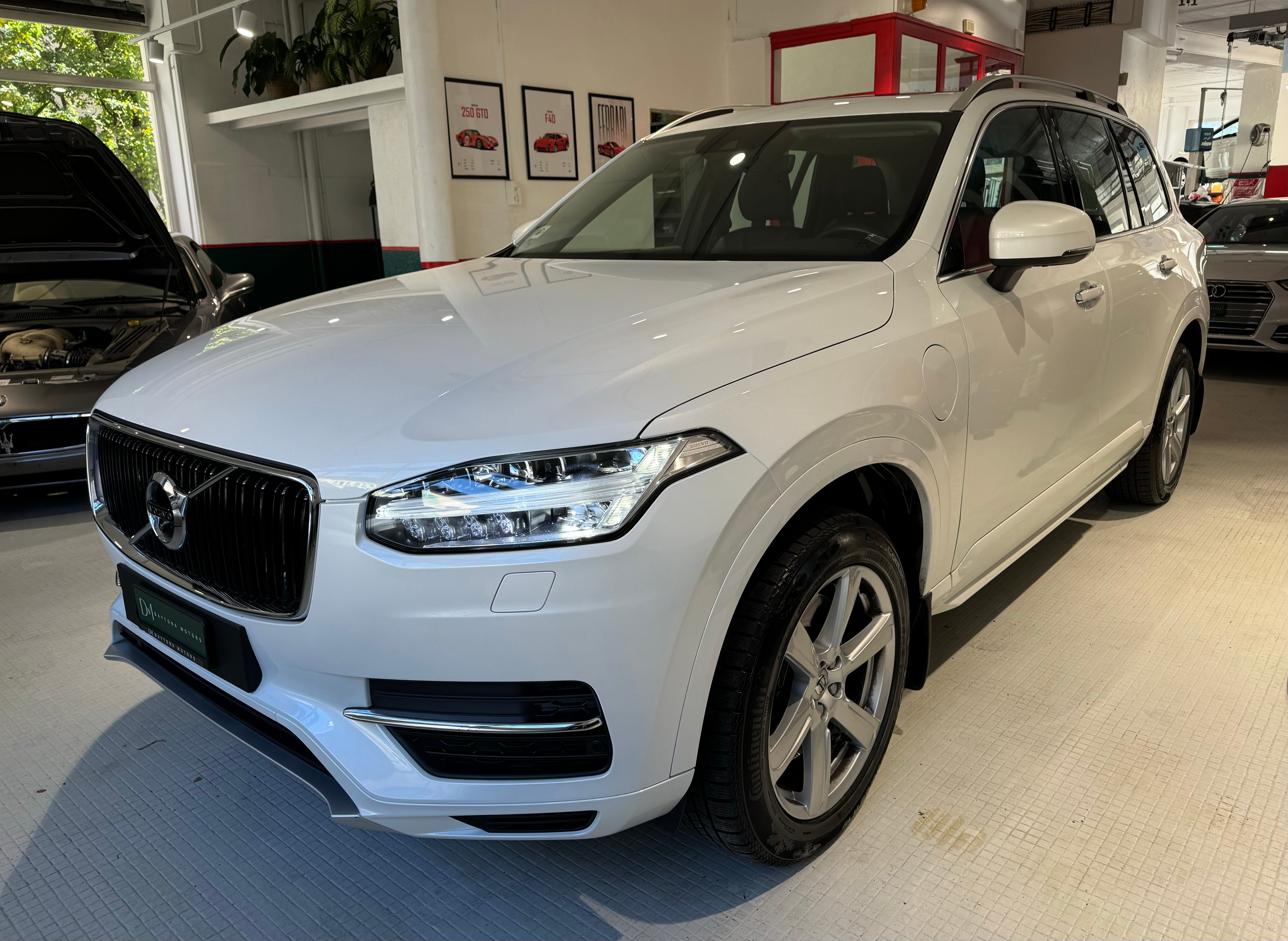 VOLVO XC90 T8 AWD Momentum Geartronic