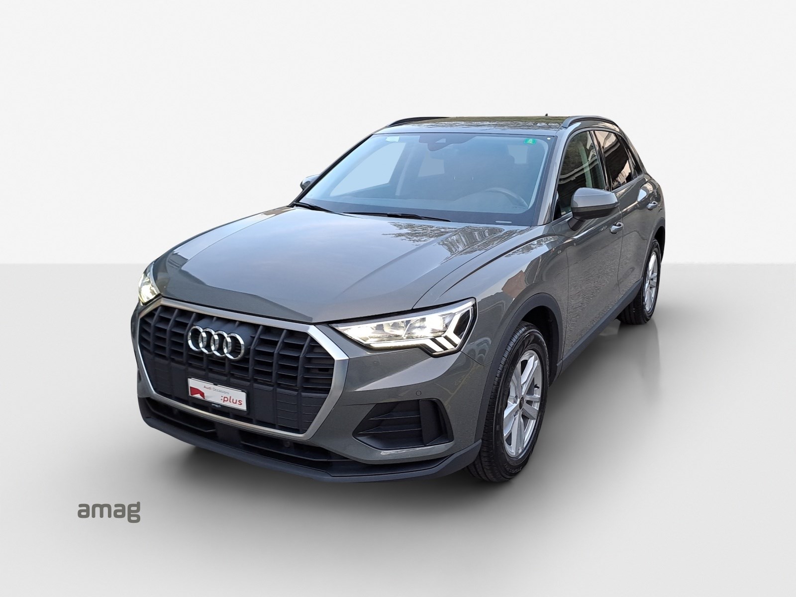 AUDI Q3 35 TFSI Attraction S-tronic