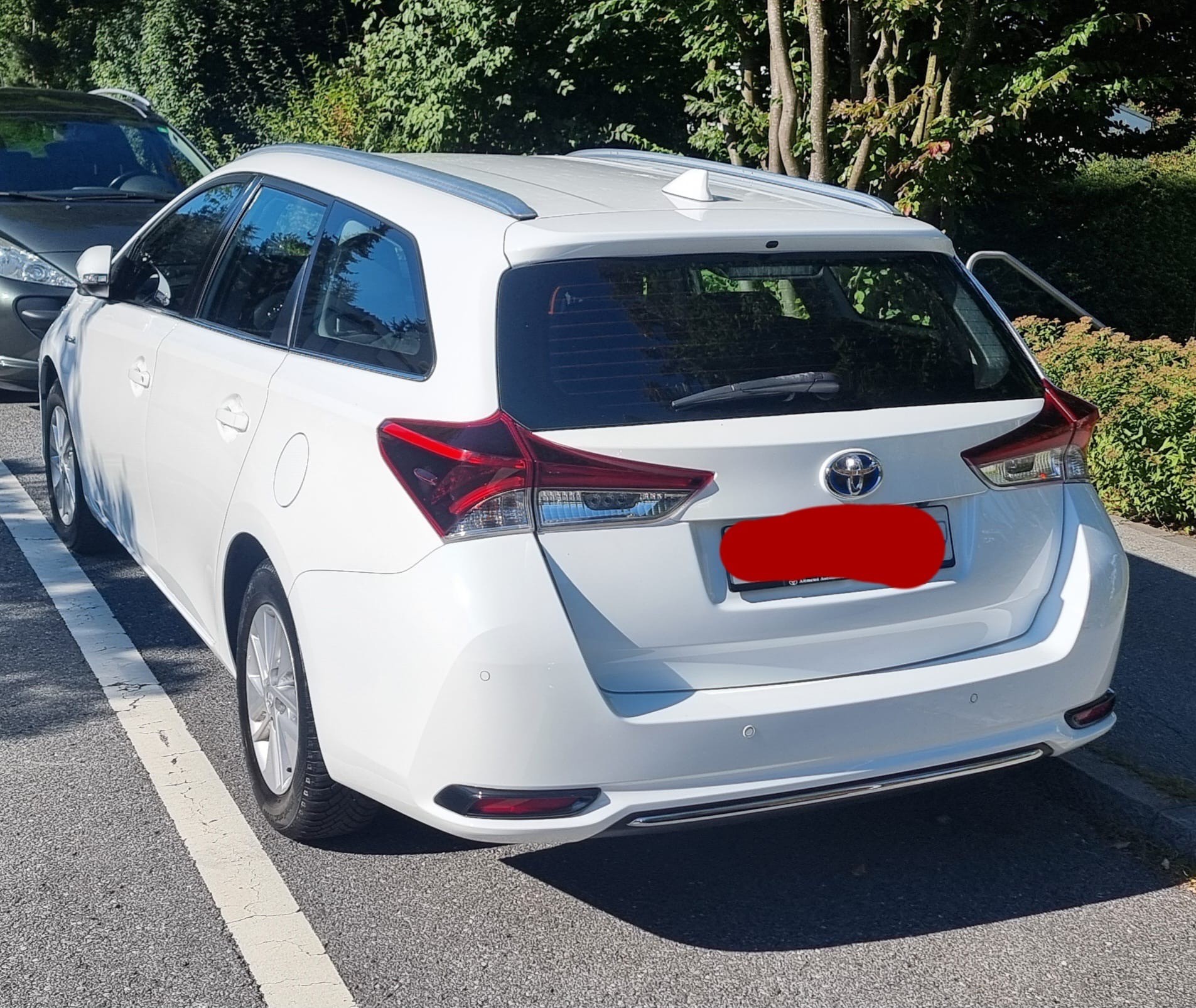 TOYOTA Auris