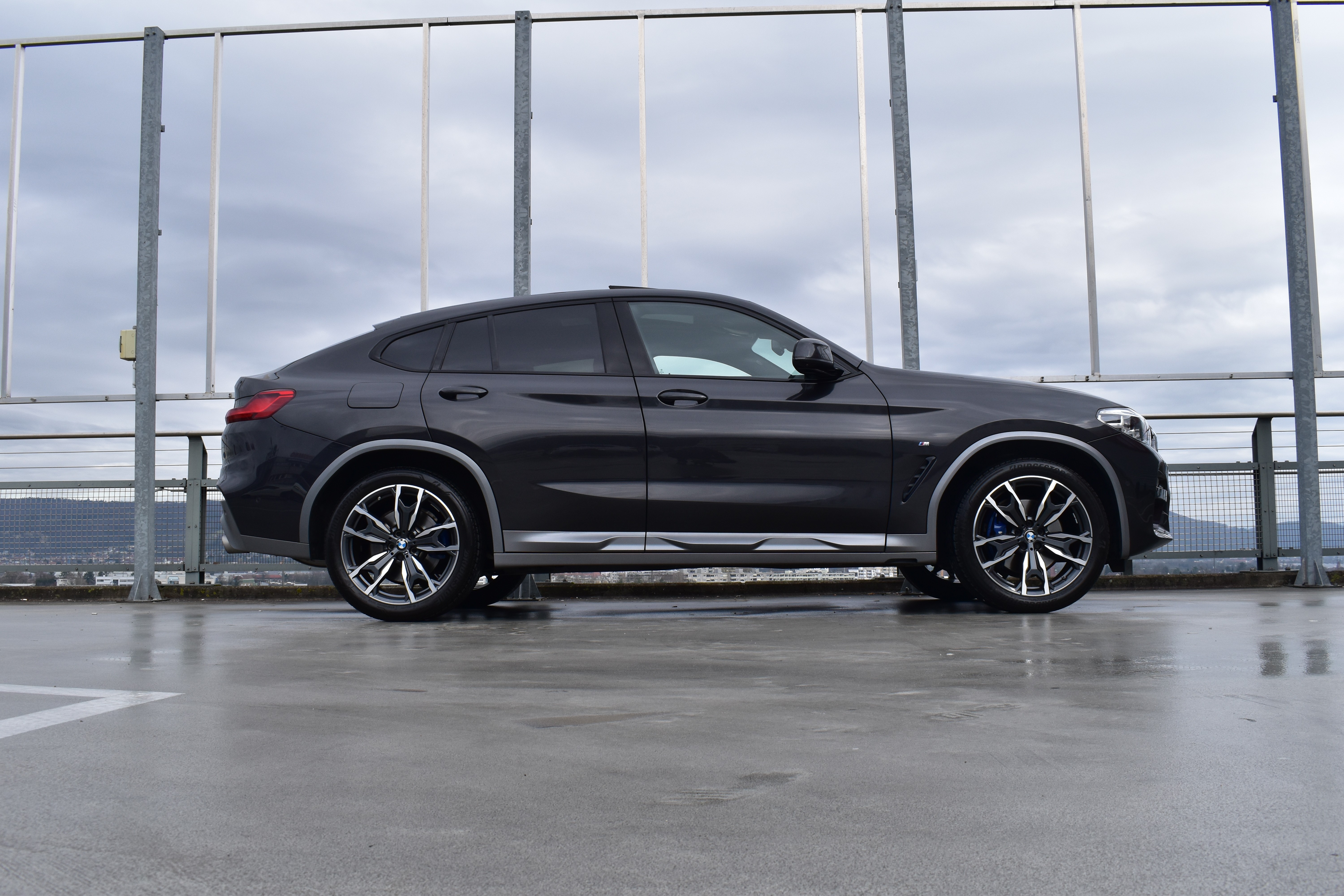 BMW X4 xDRIVE 30i M SPORT X STEPTRONIC l 252 PS