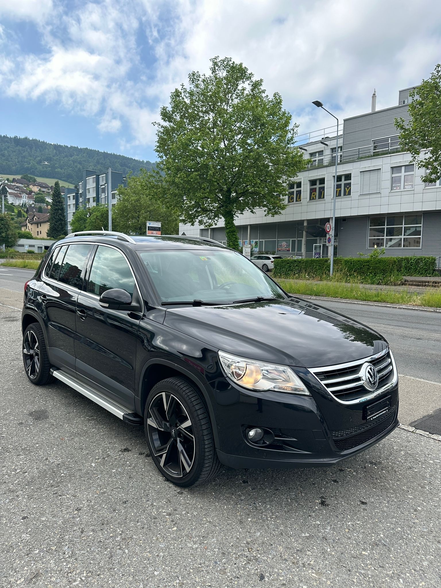 VW Tiguan 2.0 TSI Sport&Style Tiptronic