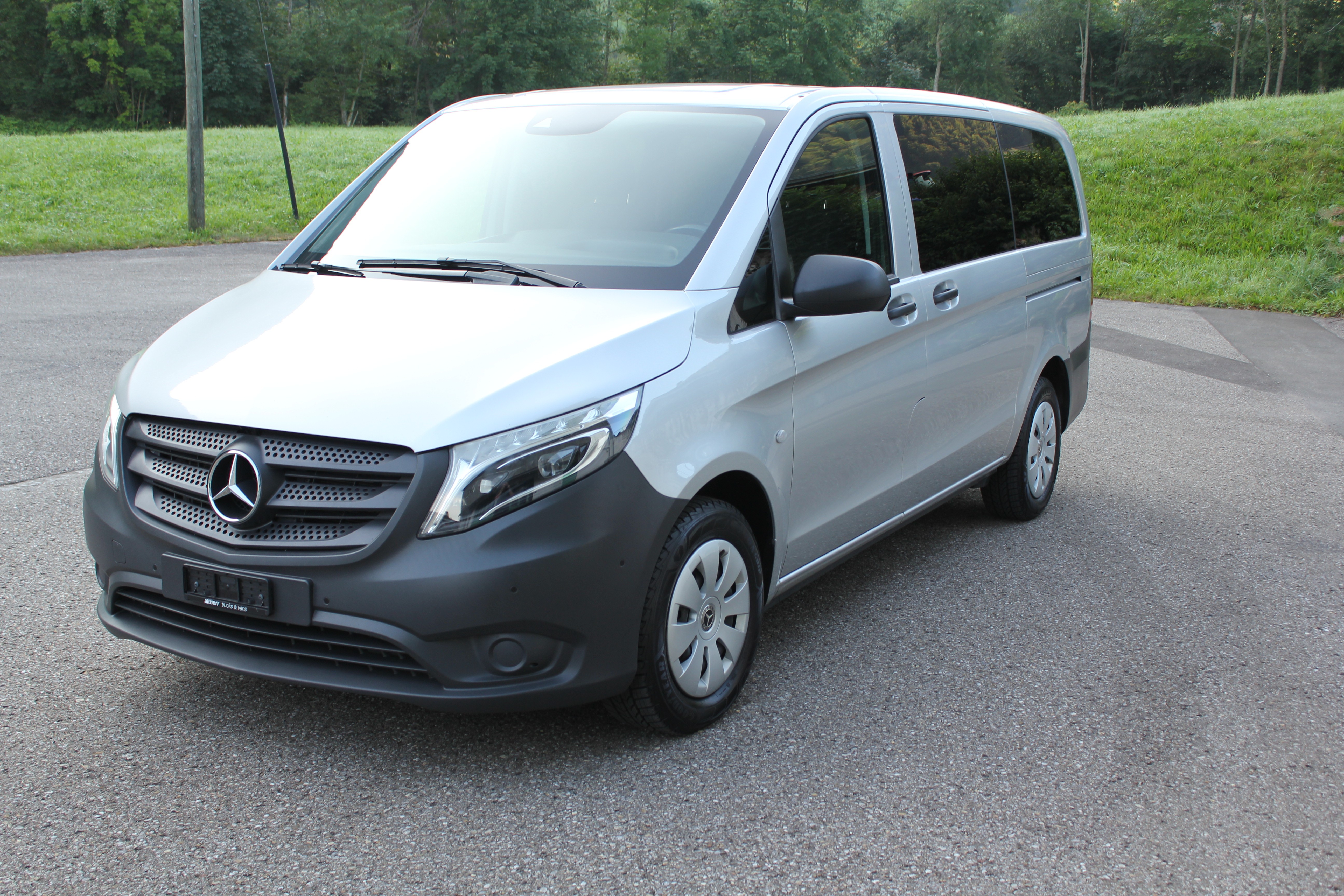 MERCEDES-BENZ Vito 116 CDI Select Tourer Lang 9G-Tronic