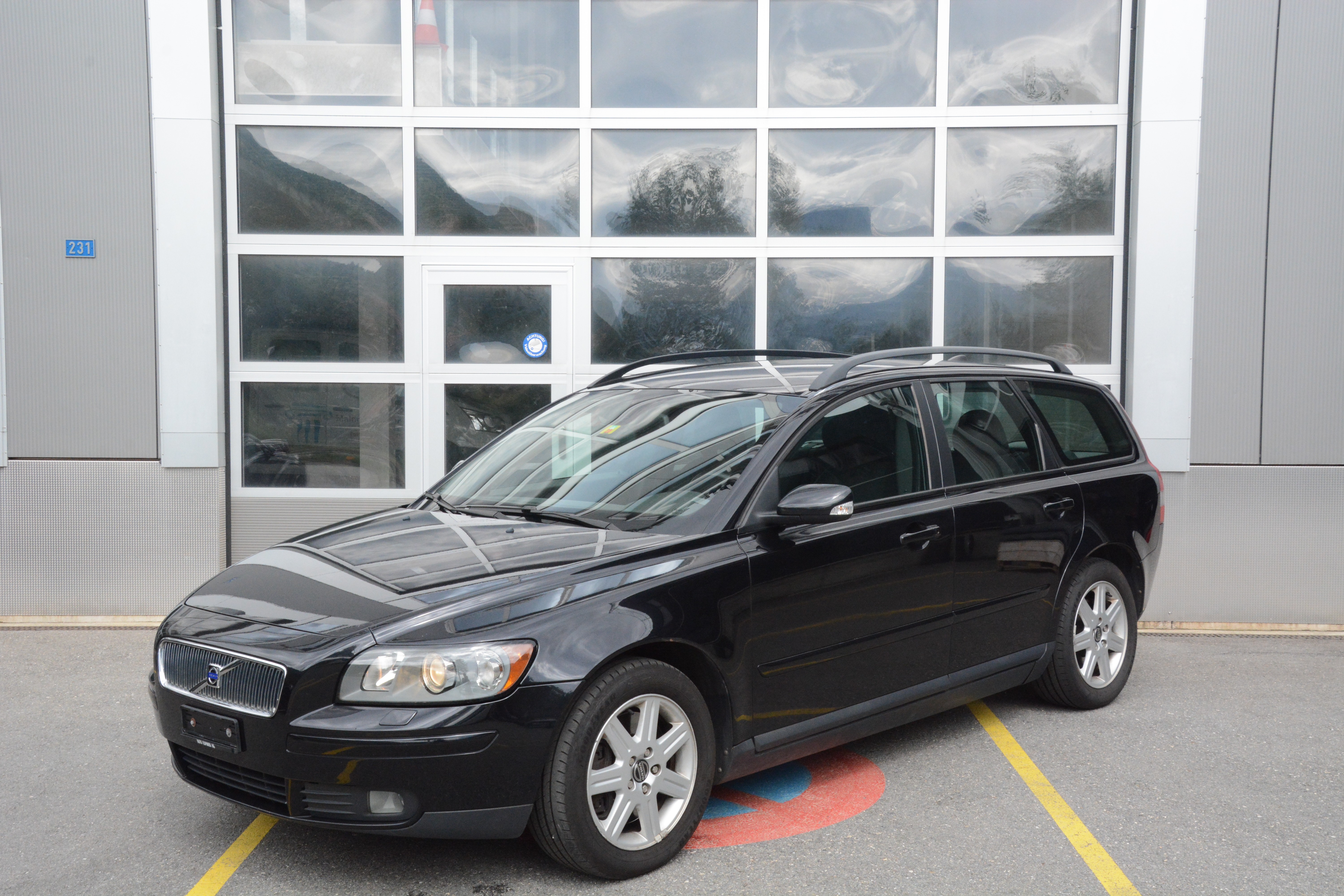 VOLVO V50 D5 Momentum