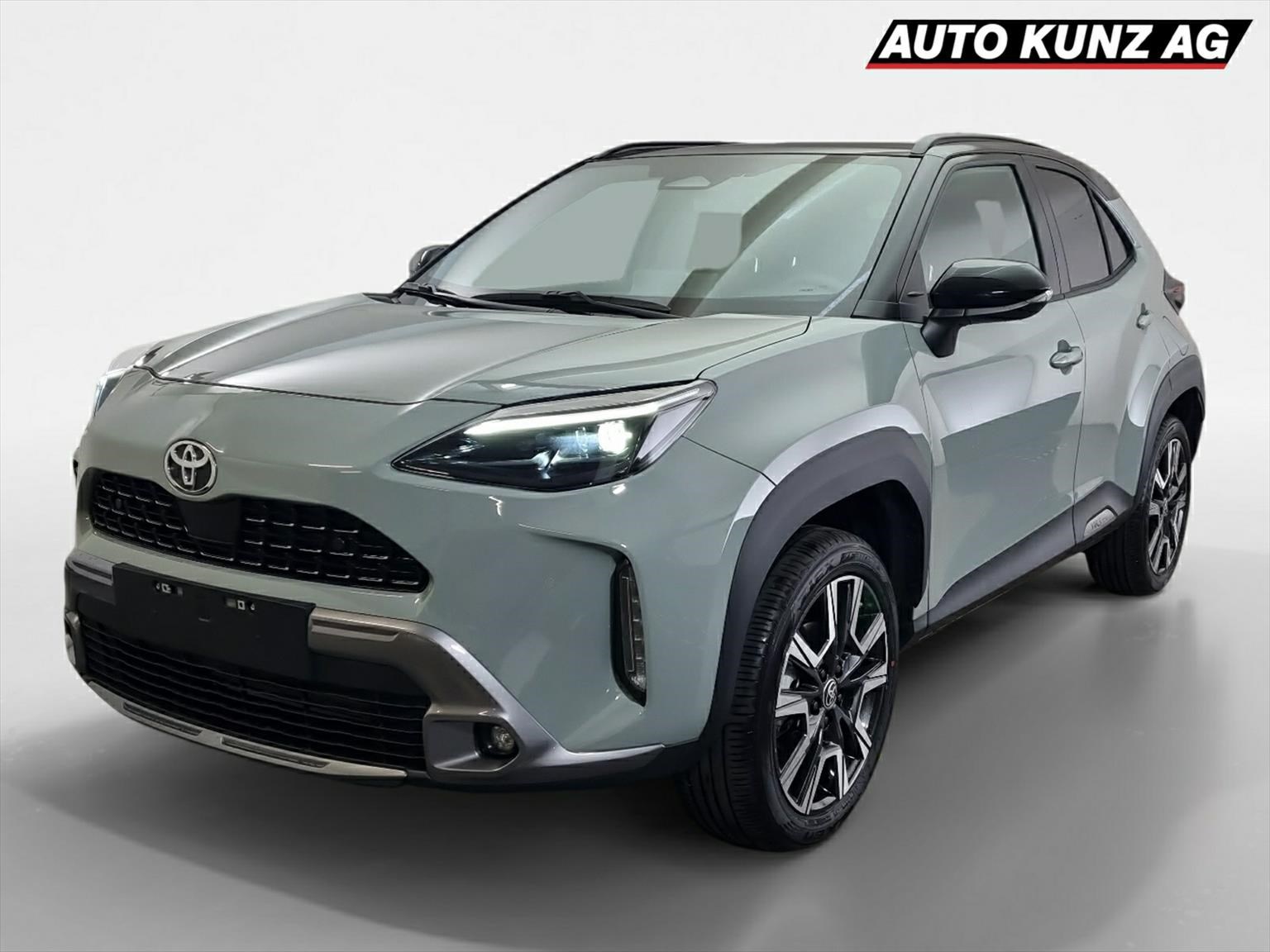 TOYOTA YARIS CROSS 1.5 Premiere Edition AWDi e-CVT Pano