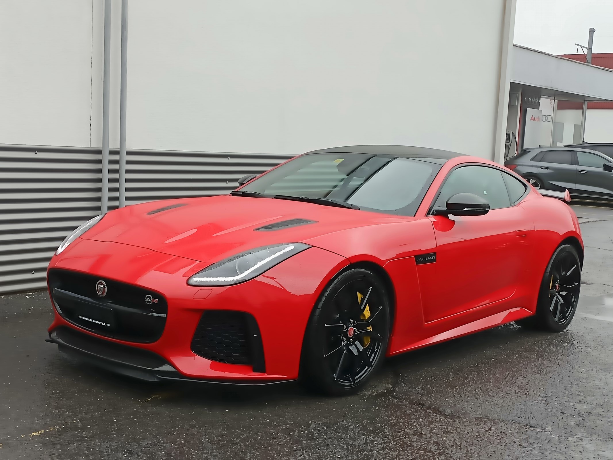 JAGUAR F-Type Coupé R 5.0 V8 SVR AWD