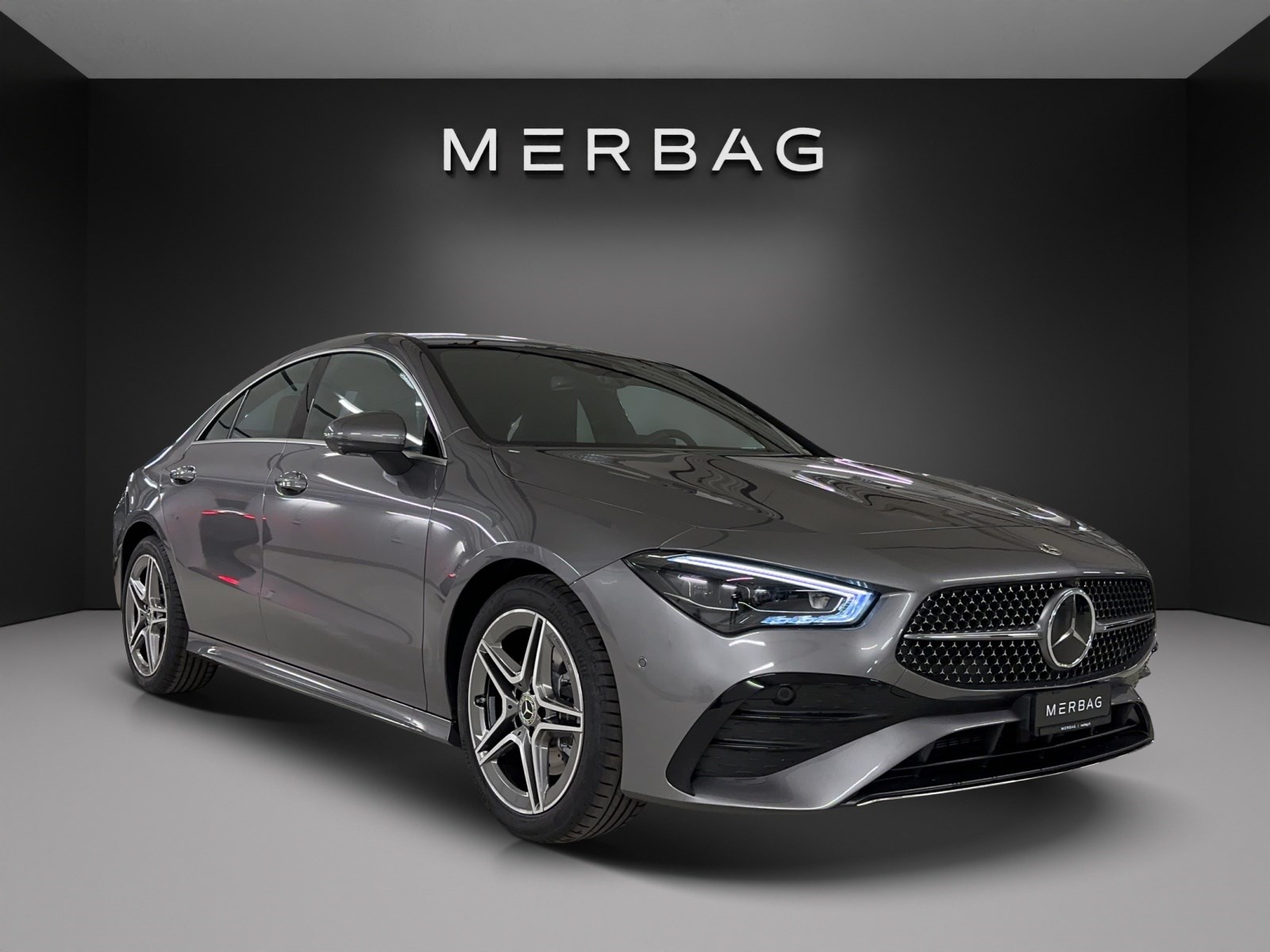 MERCEDES-BENZ CLA 200 AMG Line 7G-DCT