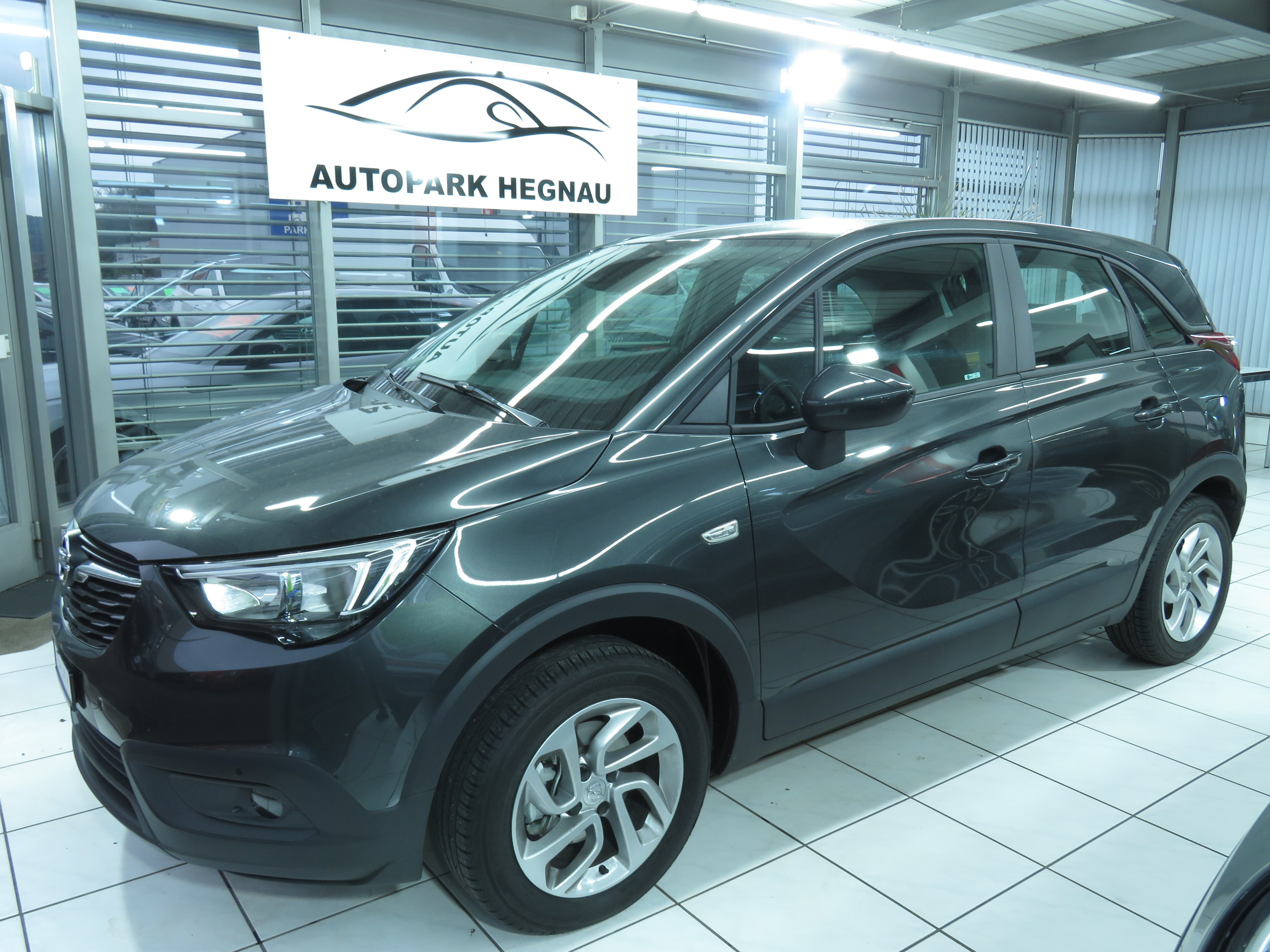 OPEL Crossland X 1.2i TP Enjoy Automatik