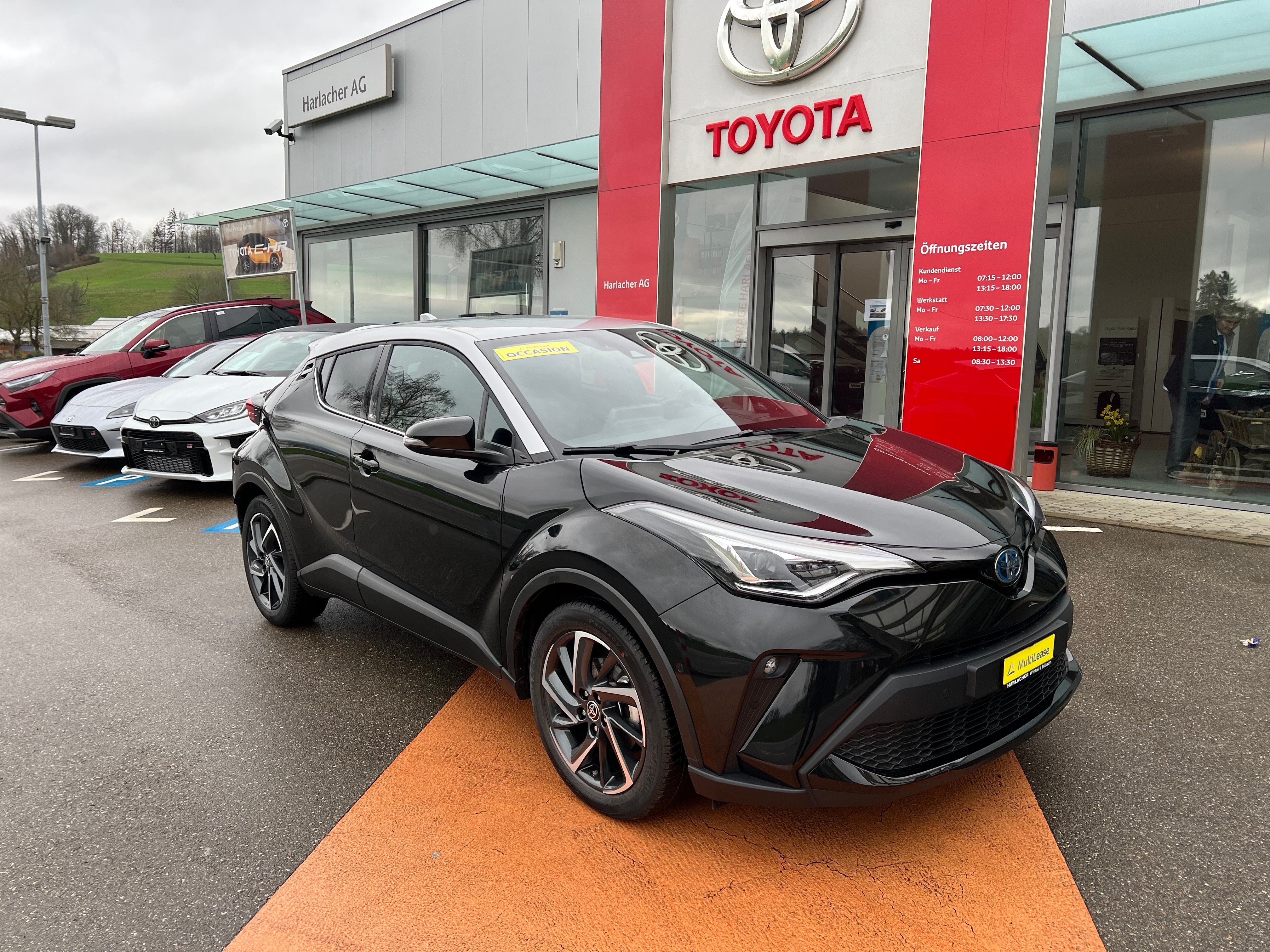 TOYOTA C-HR 2.0 HSD CVT Move