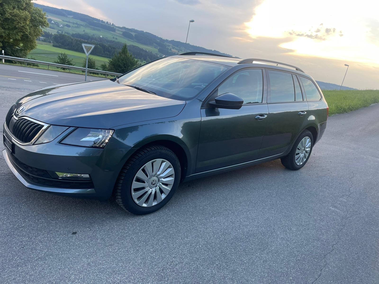 SKODA Octavia Combi 2.0 TDI Ambition 4x4 DSG