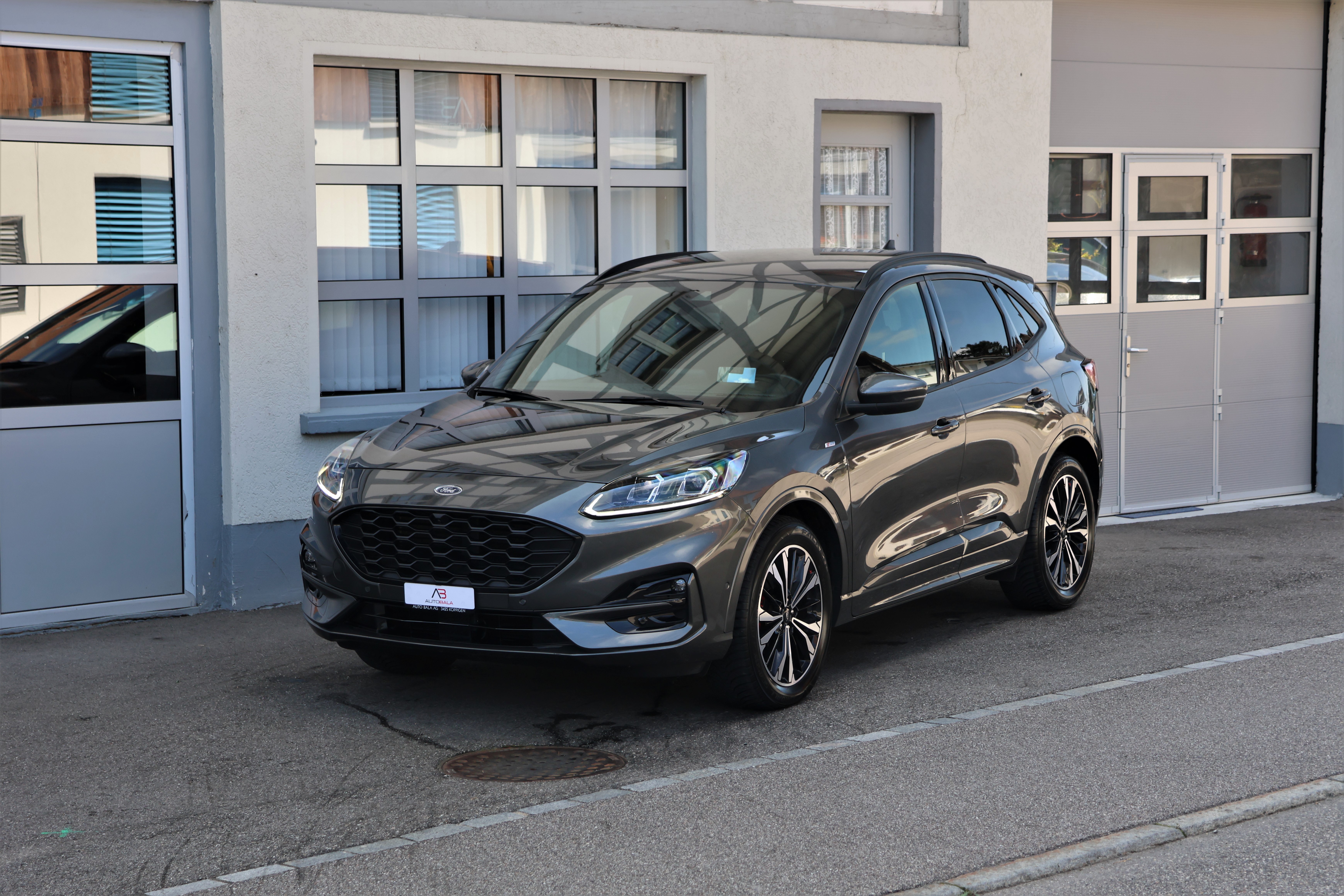 FORD Kuga 2.0 TDCi EcoBlue ST-Line X 4WD