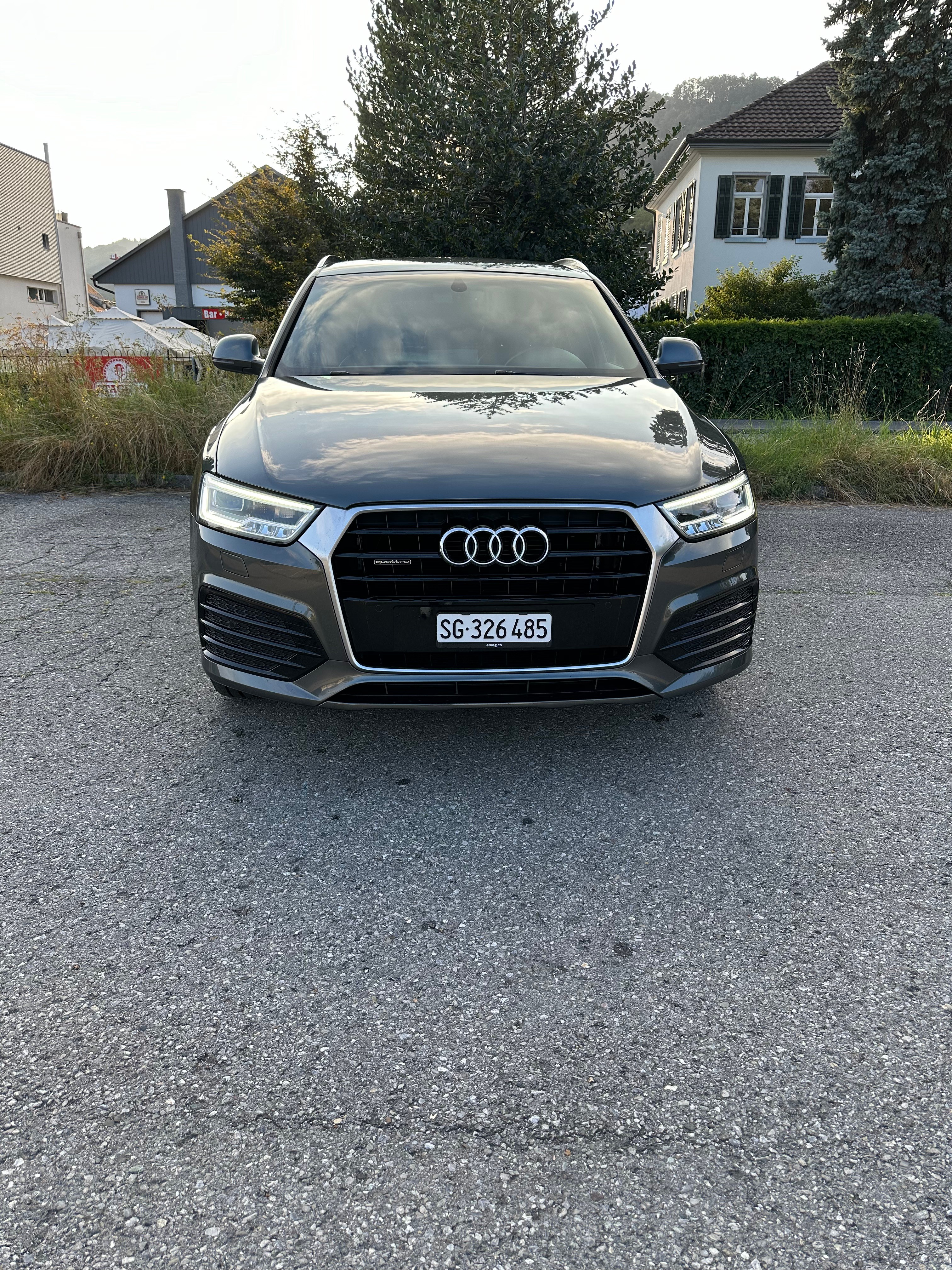 AUDI Q3 2.0 TDI sport quattro S-tronic