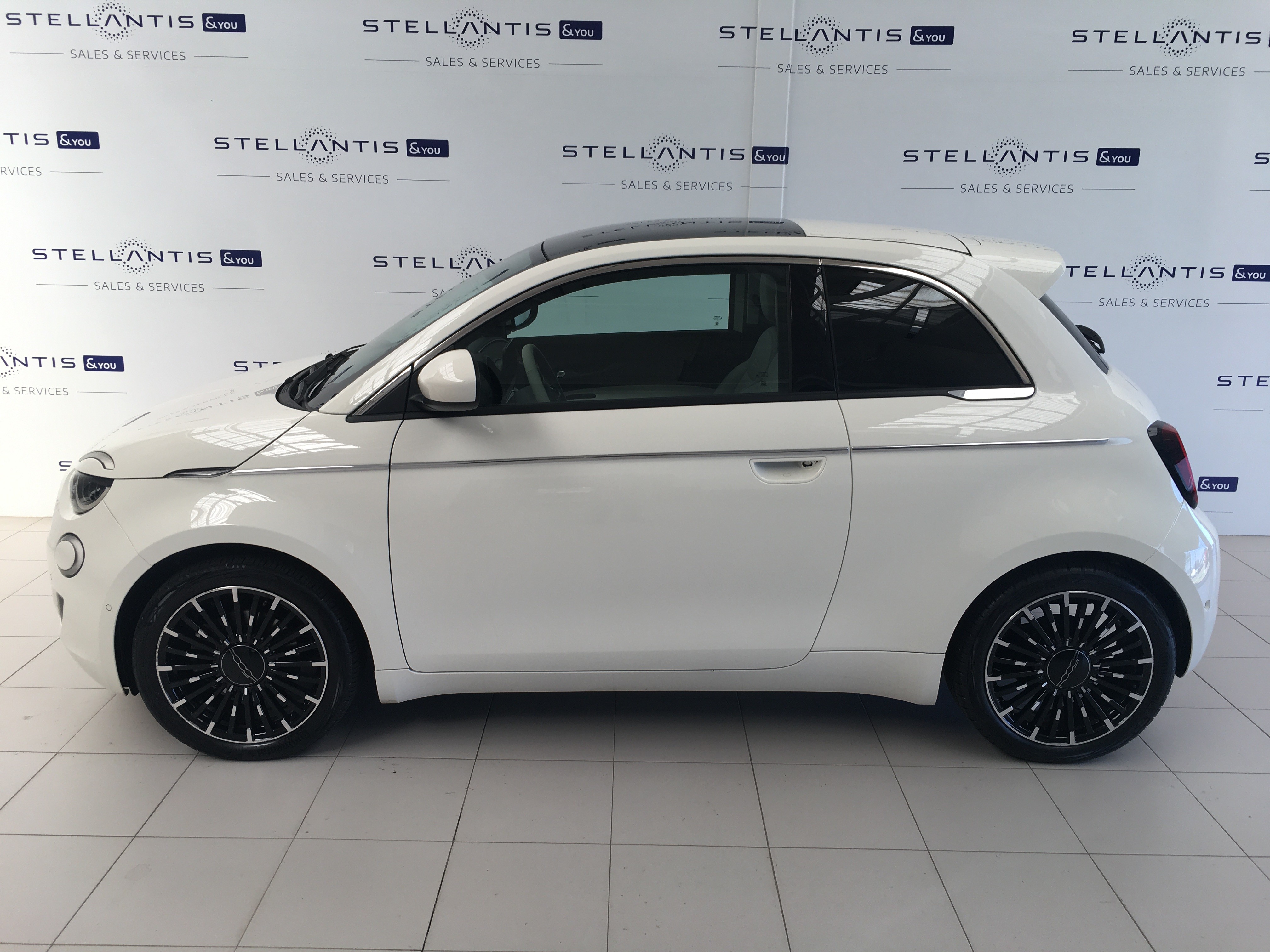 FIAT 500 electric 87 kW La Prima