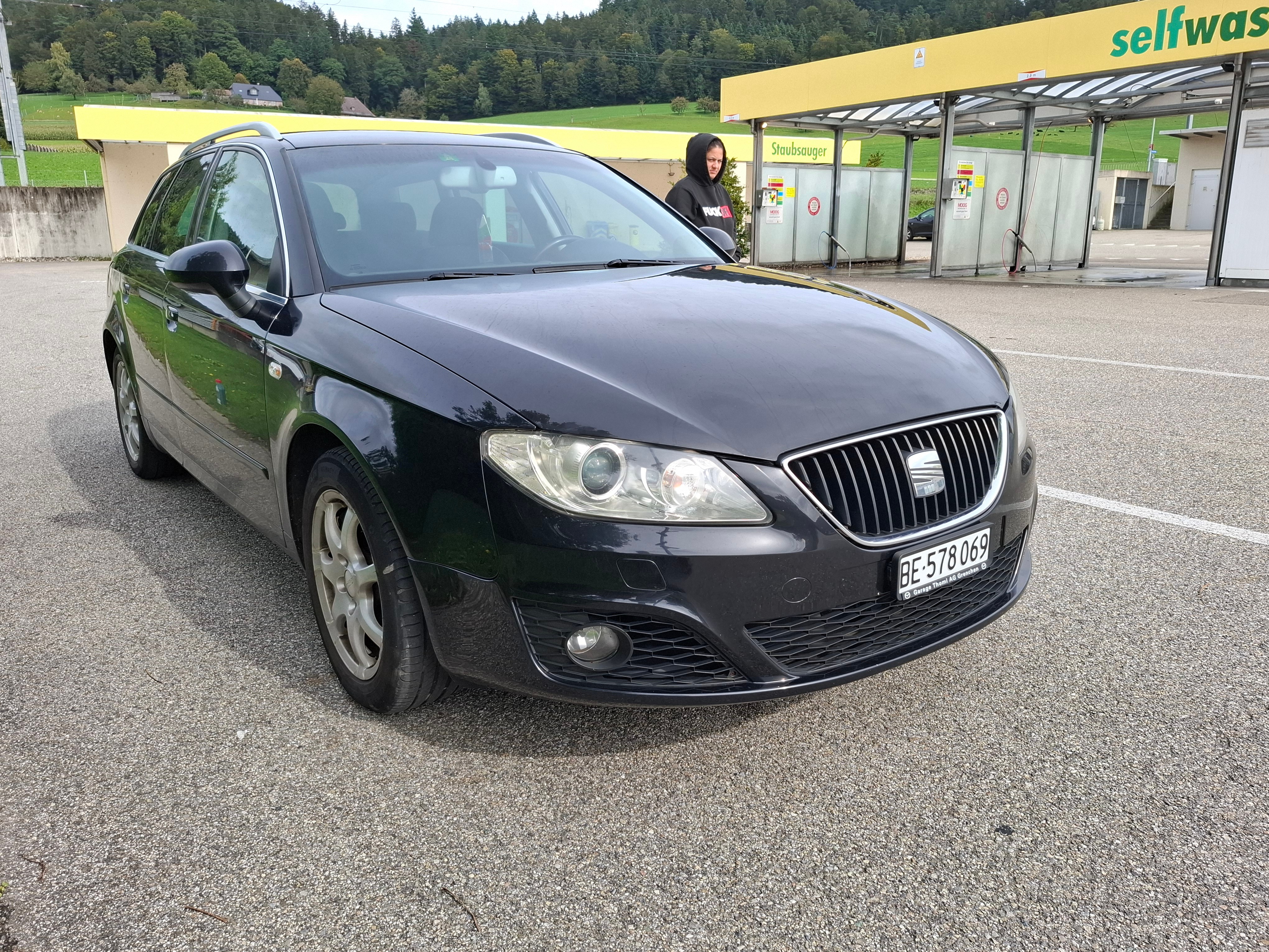 SEAT Exeo ST 2.0 TSI Advantage multitronic