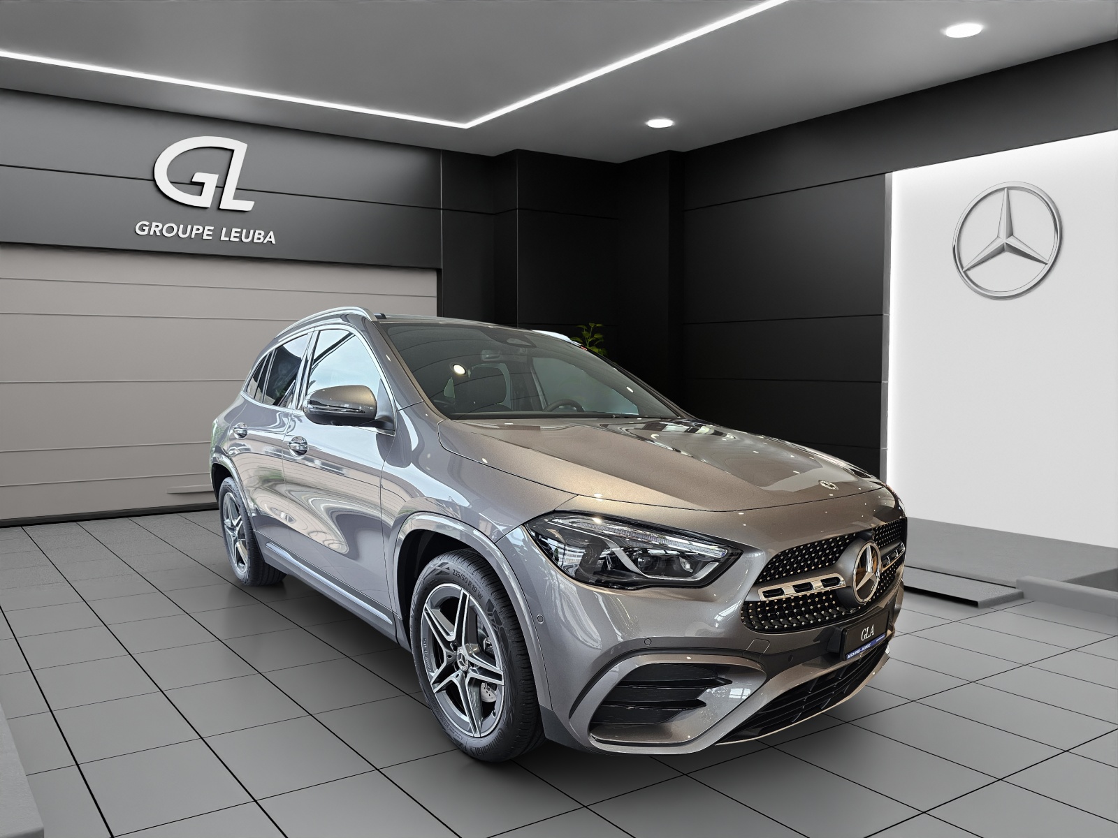 MERCEDES-BENZ GLA 220d 4Matic AMG Line 8G-DCT